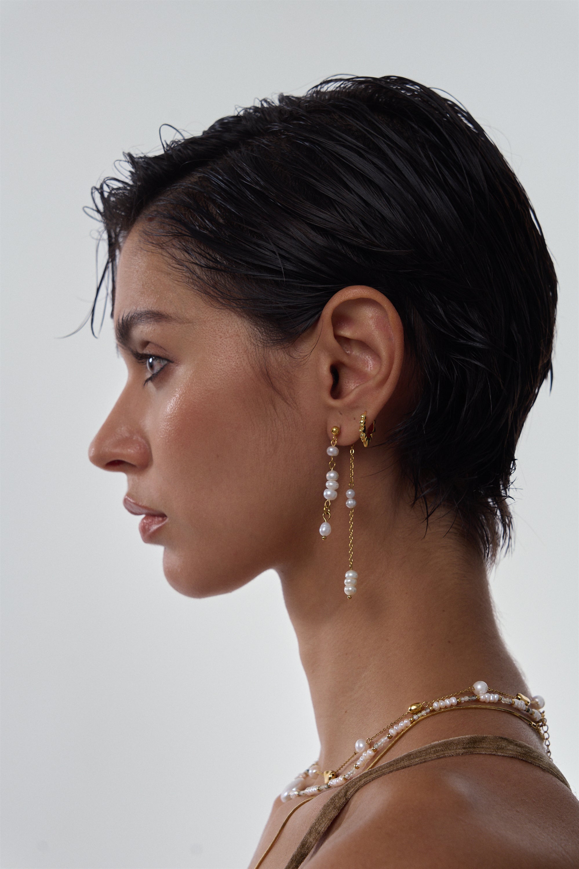 Amber Dangling Pearl Earrings