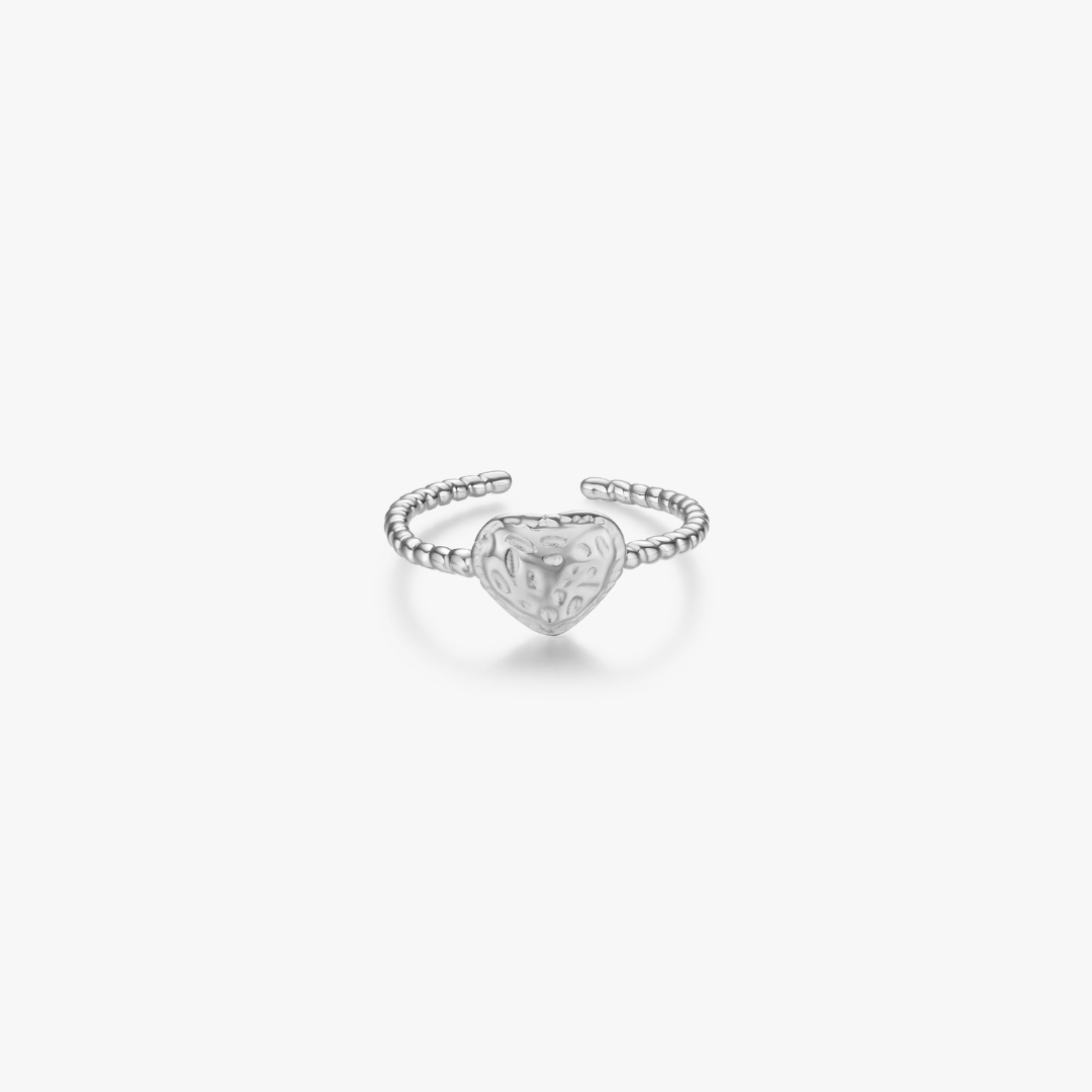 Kiri Adjustable Heart Ring