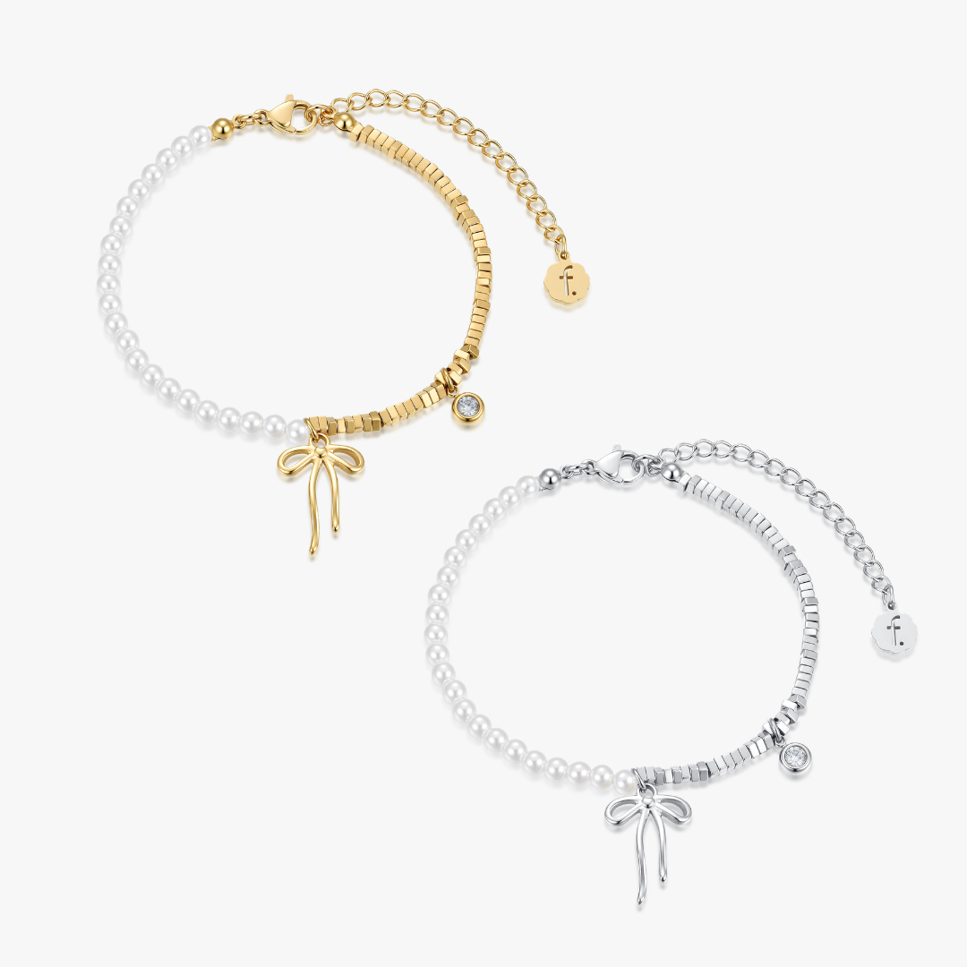 Dear Diary Bow Faux Pearl Bracelet