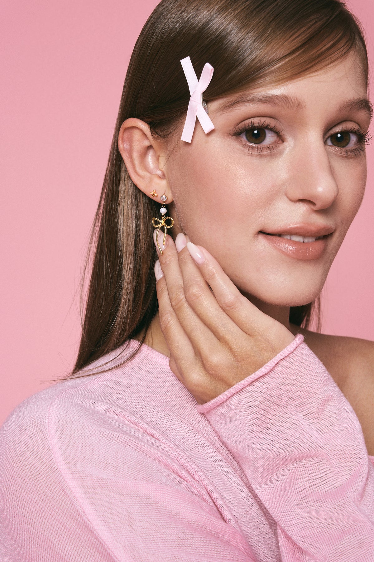 Darling Pearl Bow Earrings