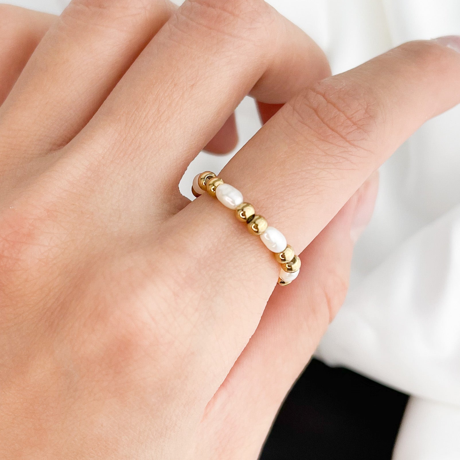 Adjustable Pearl Ring - Flaire & Co.