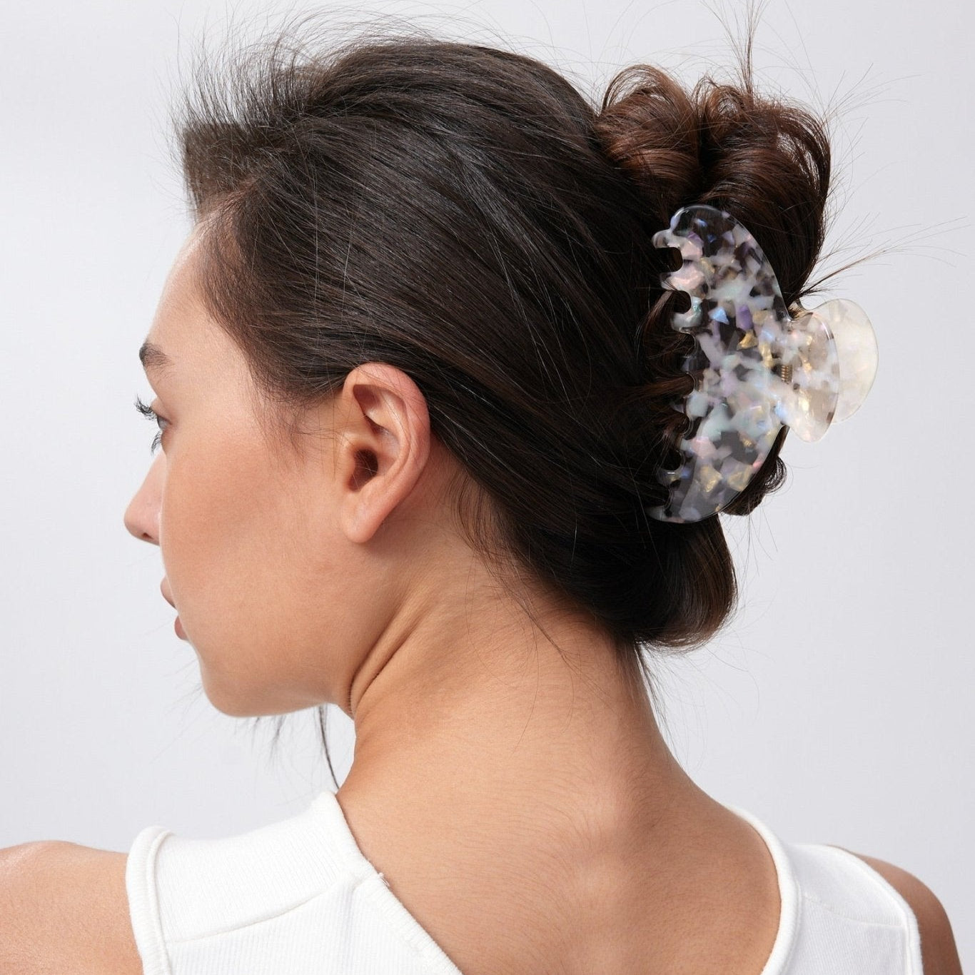 Amelia Claw Clip in Labradorite - Flaire & Co.