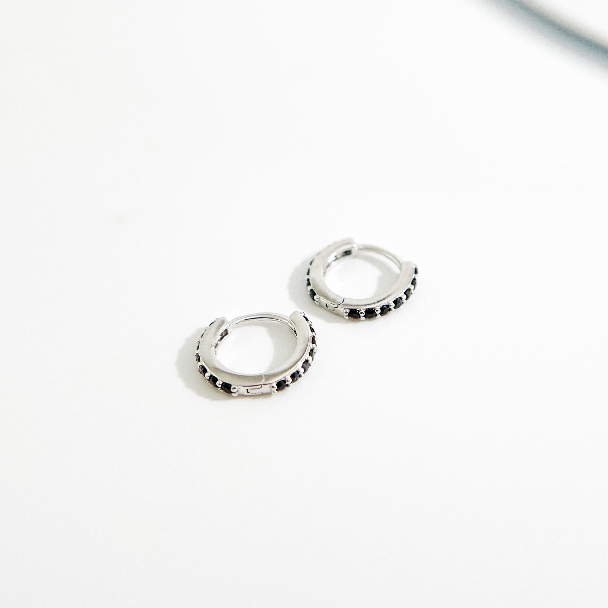 Black Gems Huggies in Silver - Flaire & Co.