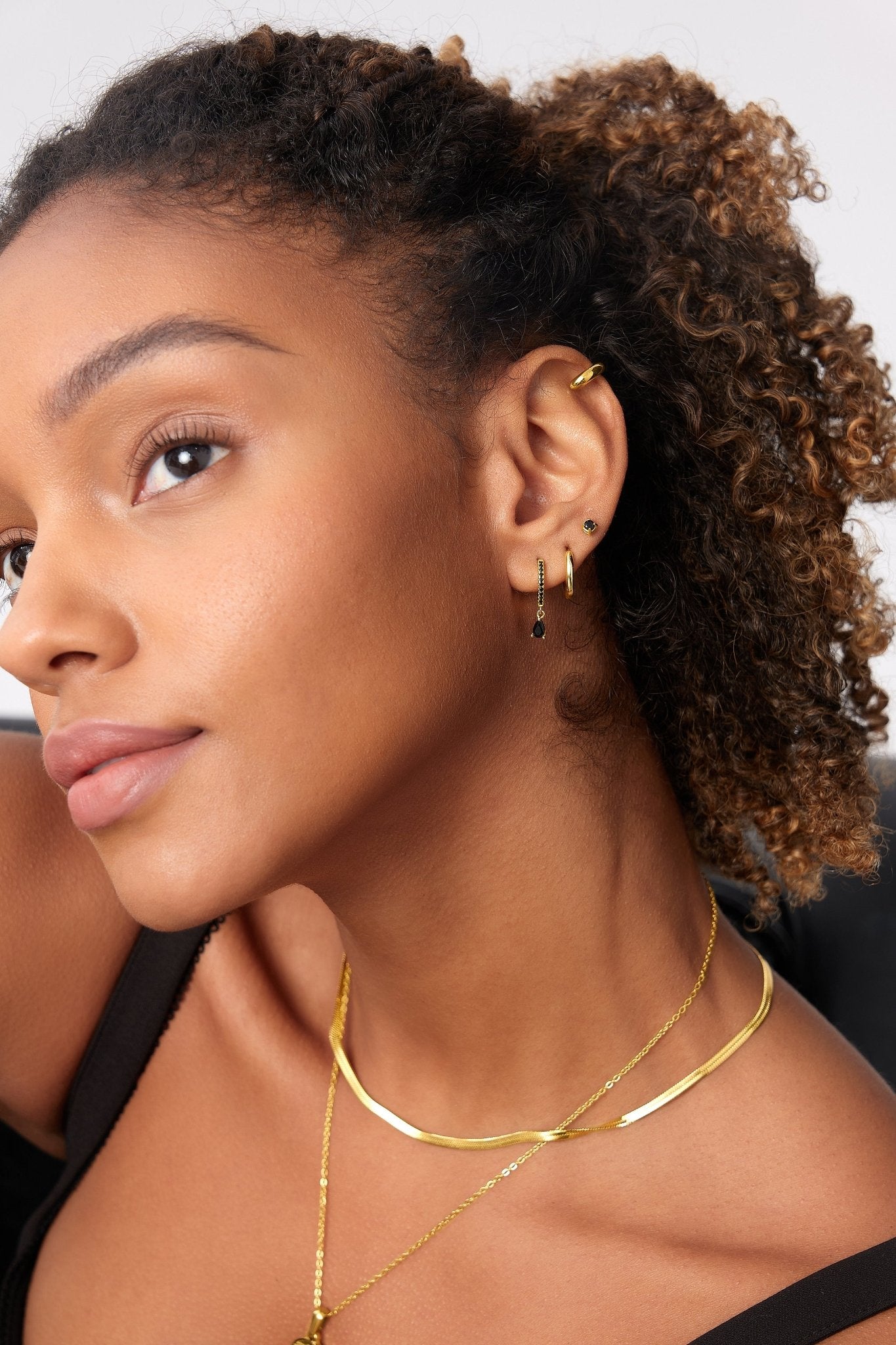 Bold Gold Cuff - Flaire & Co.