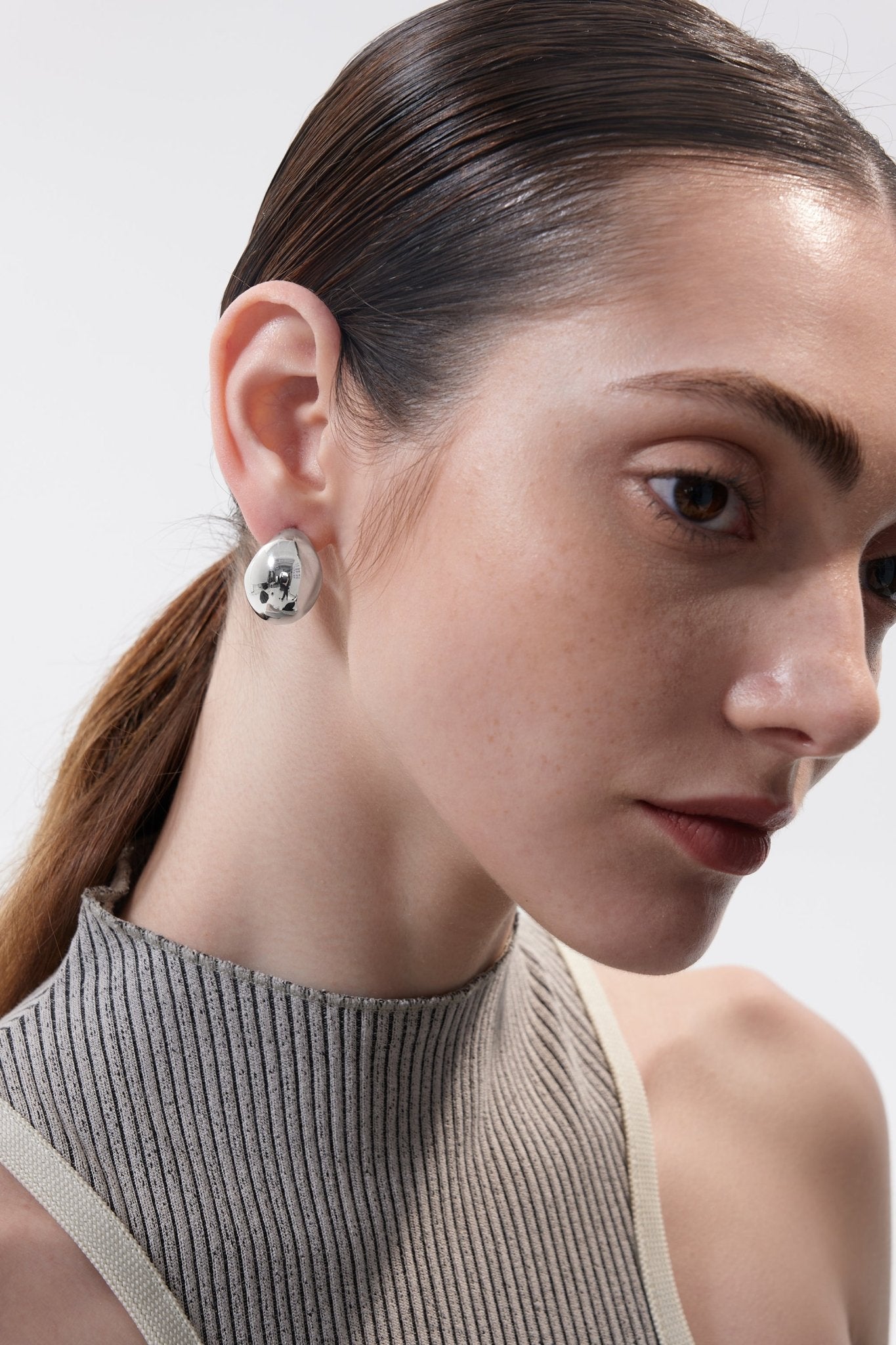 Chunky Hollow Dome Hoops - Flaire & Co.