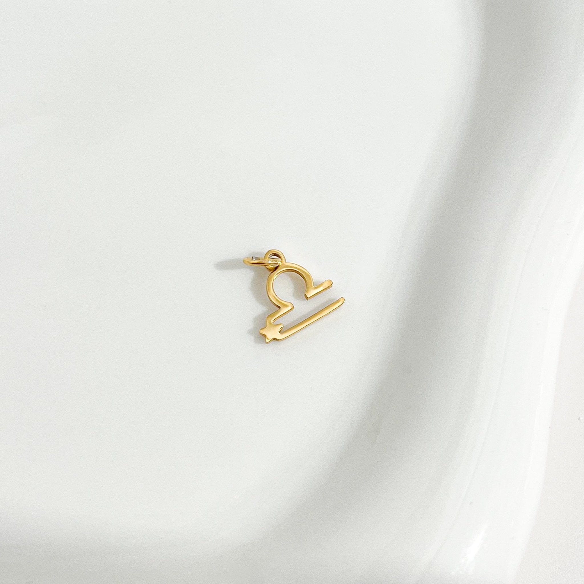 Dainty Zodiac Gold Necklace - Flaire & Co.