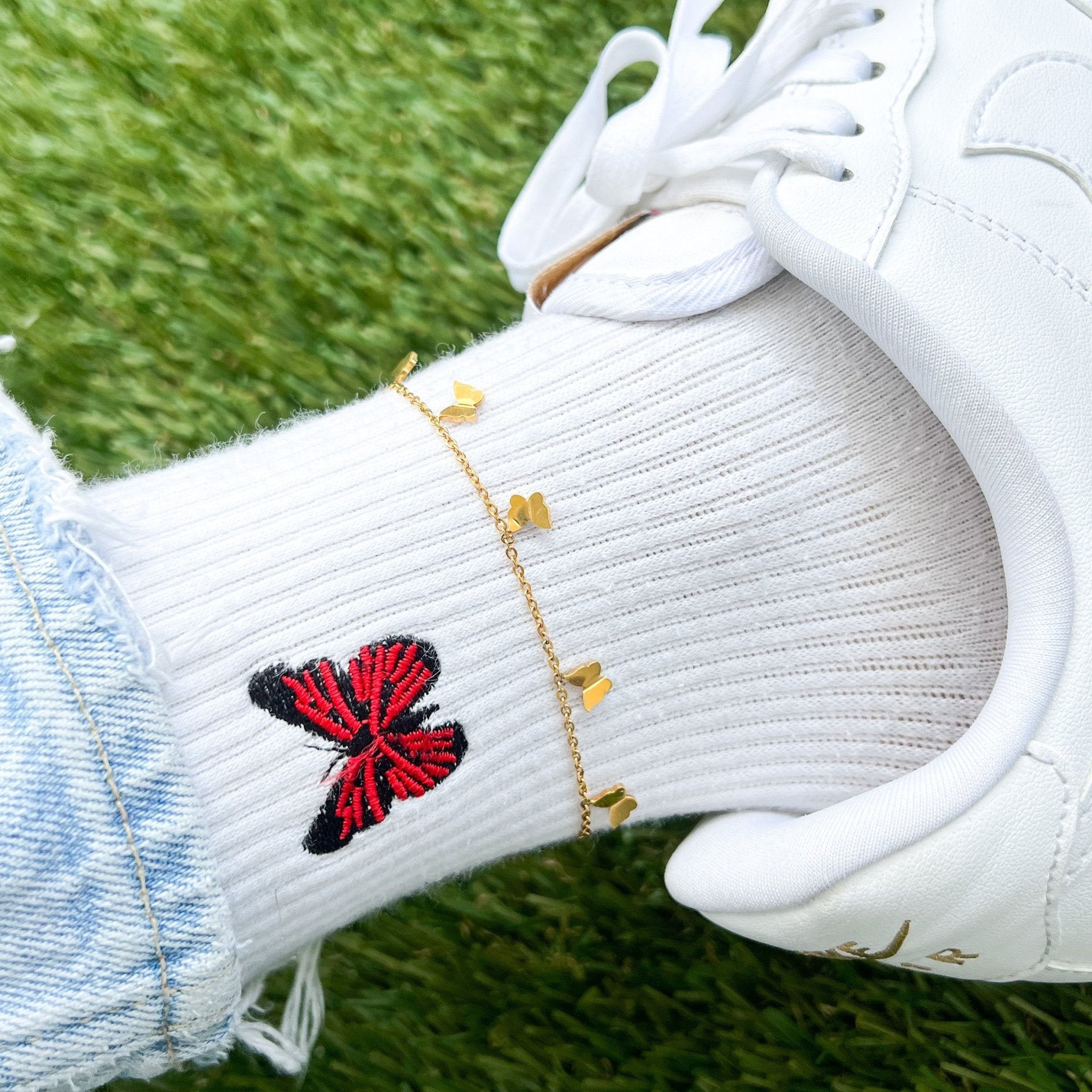 Dangling Butterfly Anklet - Flaire & Co.