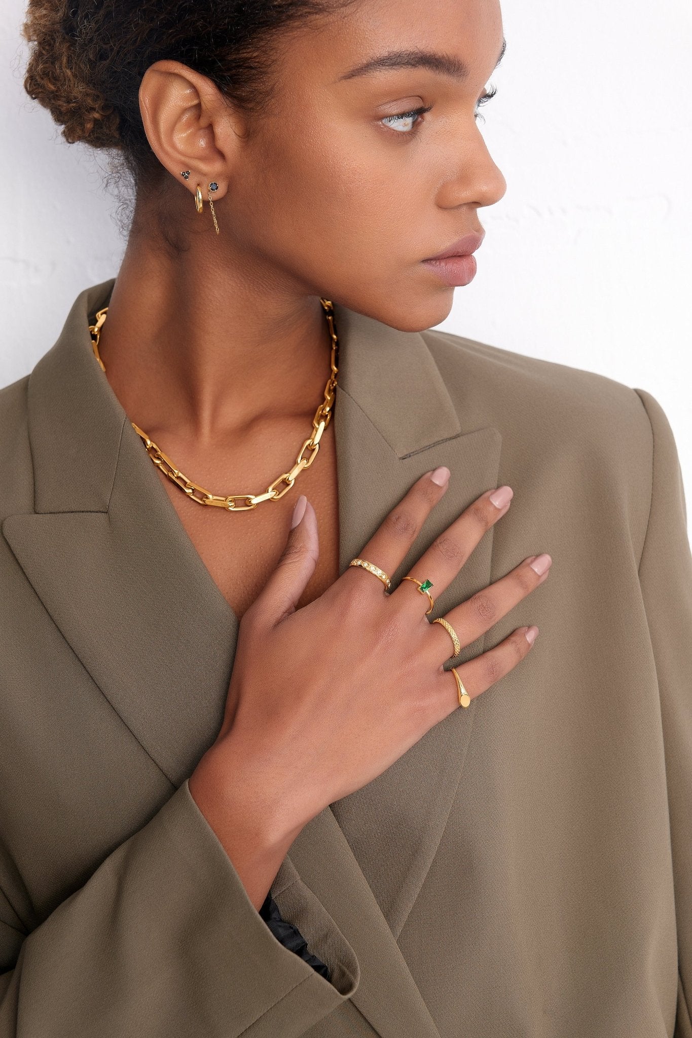 Green Rectangle Gem Gold Ring - Flaire & Co.