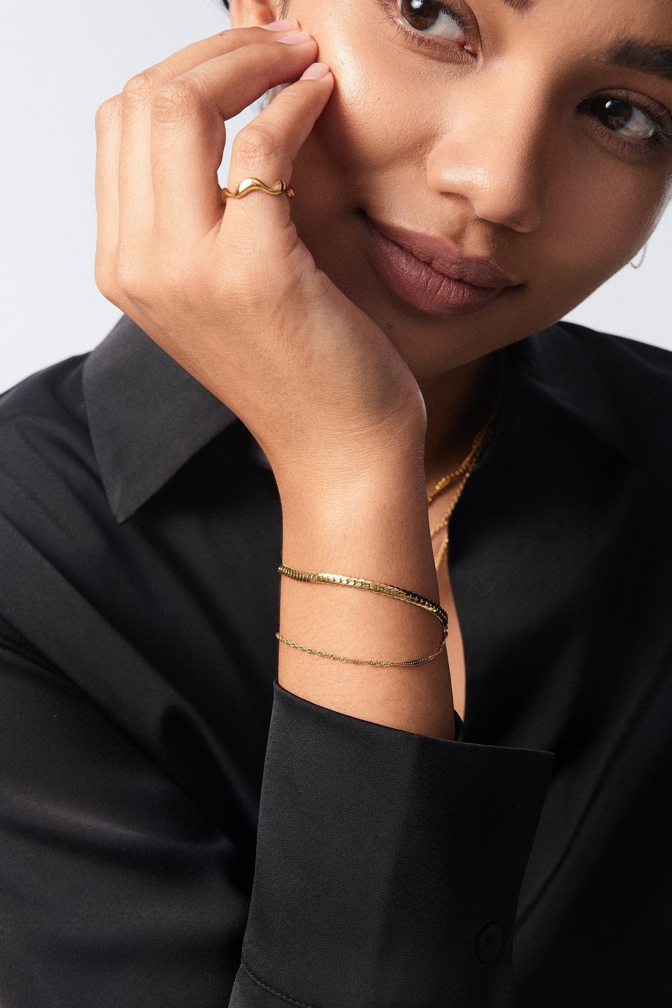 Groovy Ring in Gold - Flaire & Co.