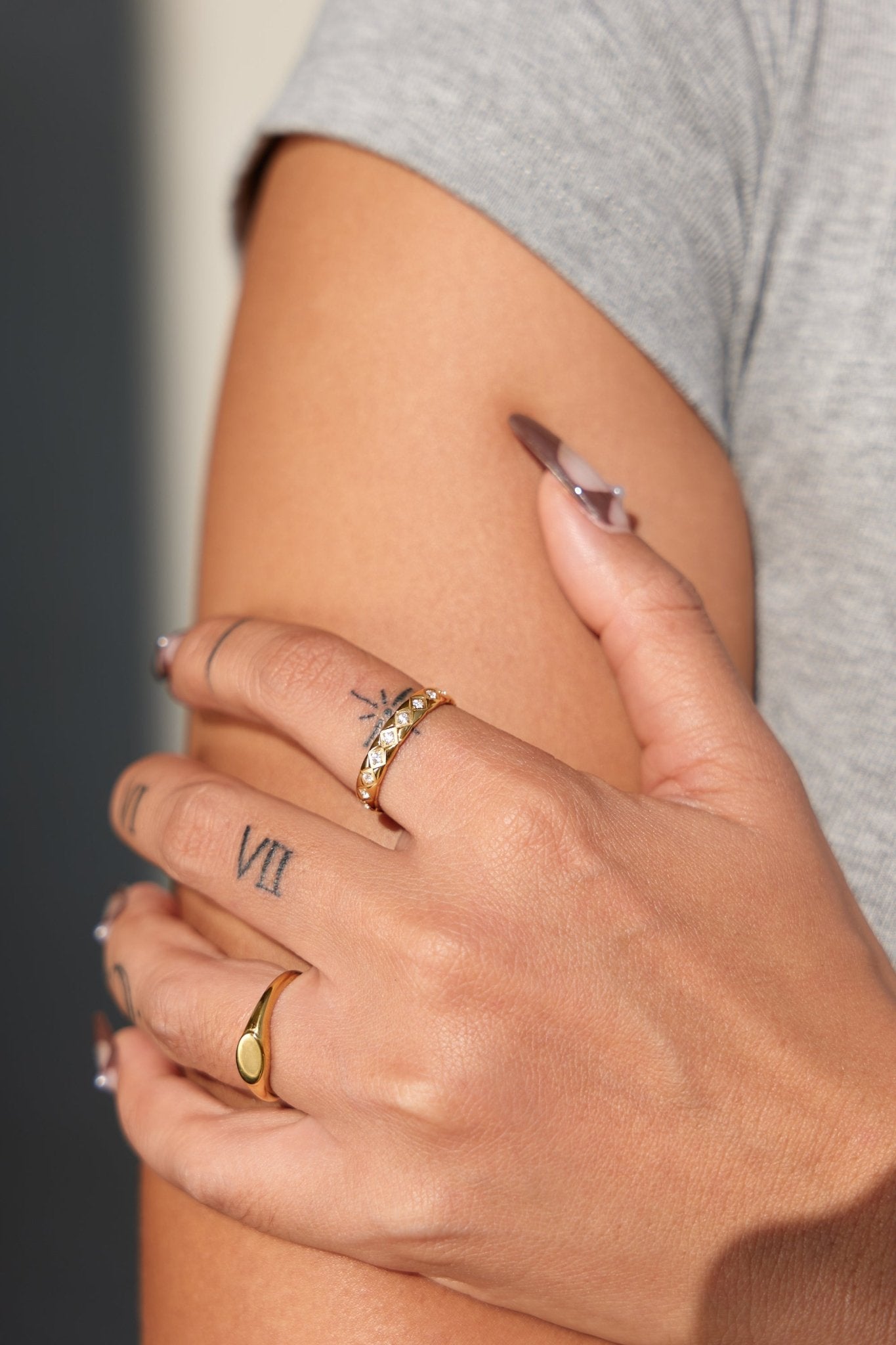Kylie Gold Ring - Flaire & Co.