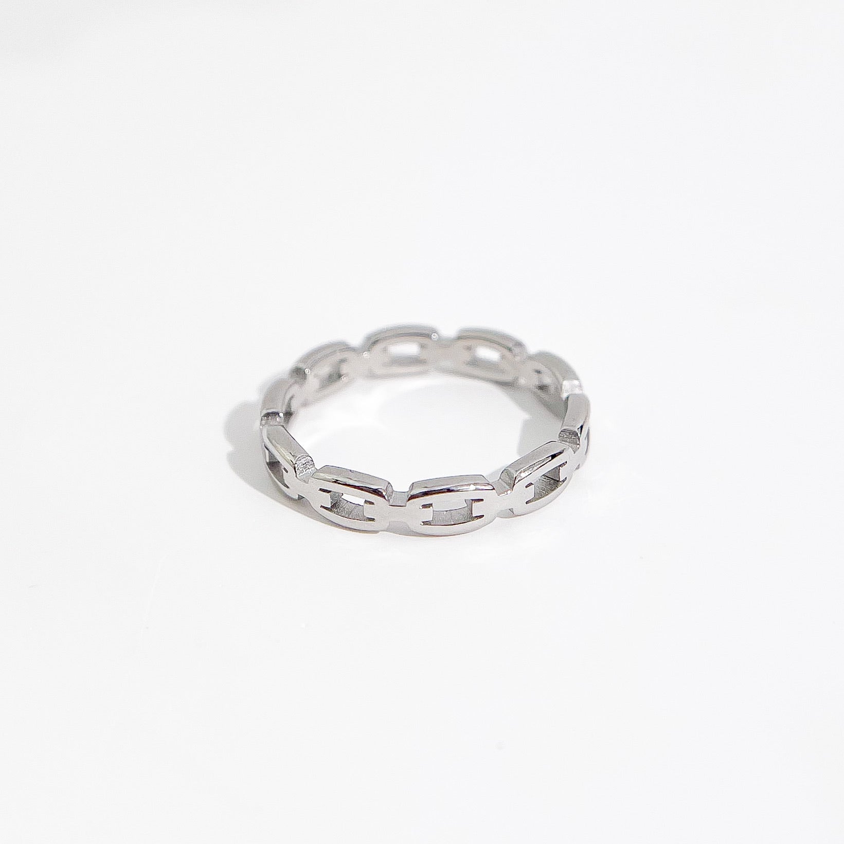 Layla Ring in Silver - Flaire & Co.