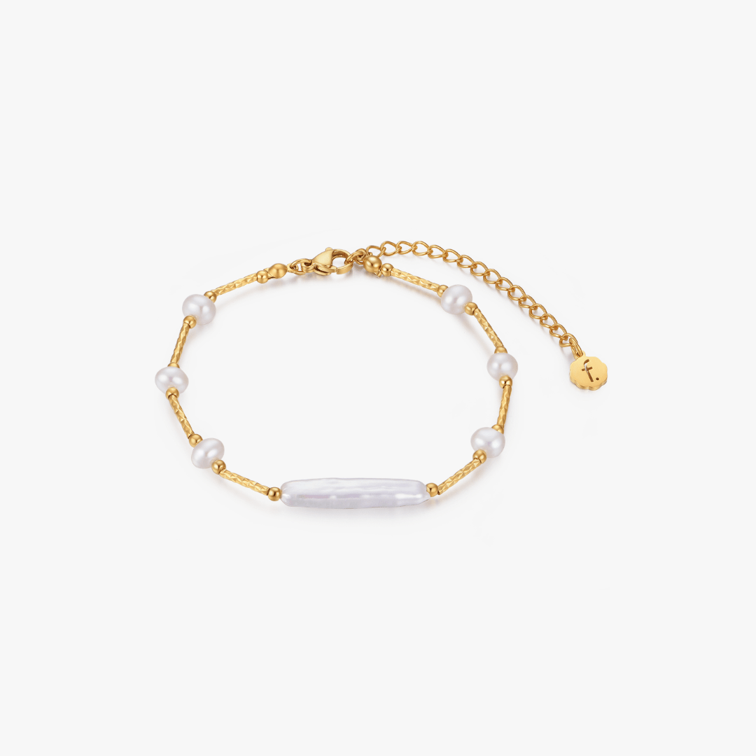 Luma Pearl Bar Bracelet - Flaire & Co.