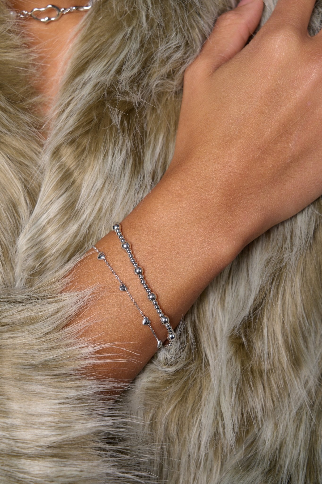 Lyla Mini Heart Bracelet - Flaire & Co.