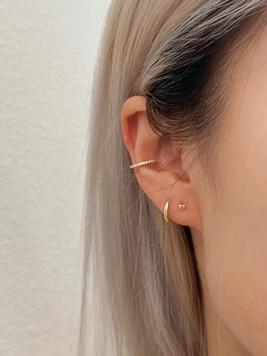 Micro Heart 2.0 Studs in Gold - Flaire & Co.