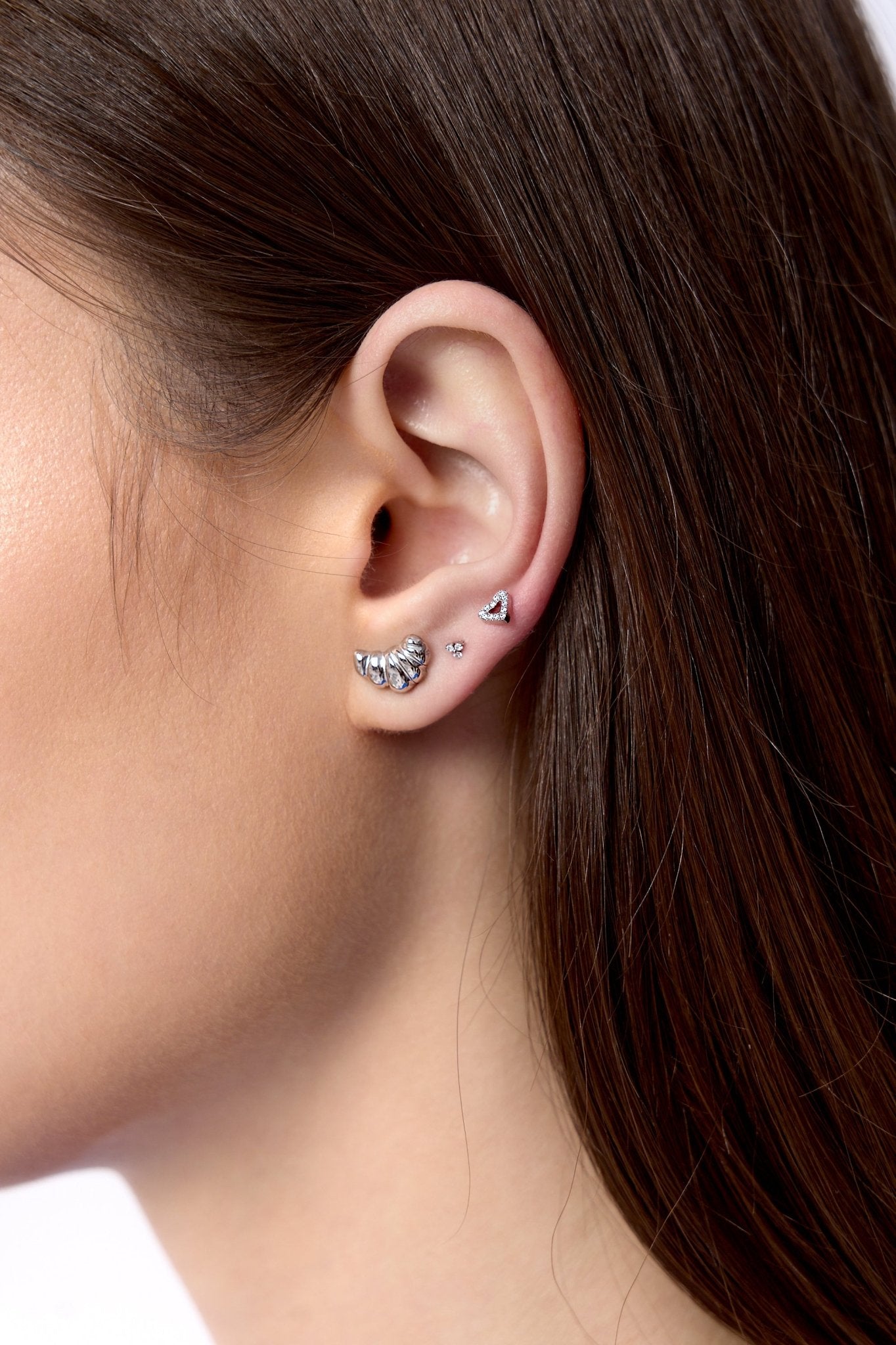 Micro Twinkle Titanium Flat Back Stud (Single) - Flaire & Co.