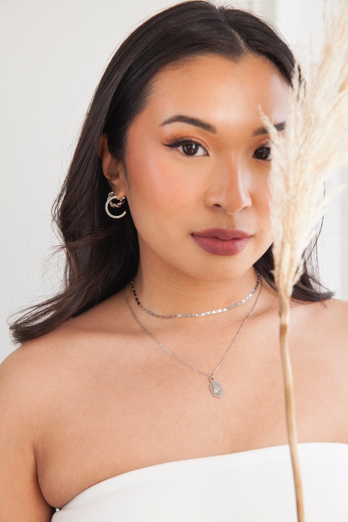 Moon Phases Necklace - Flaire & Co.
