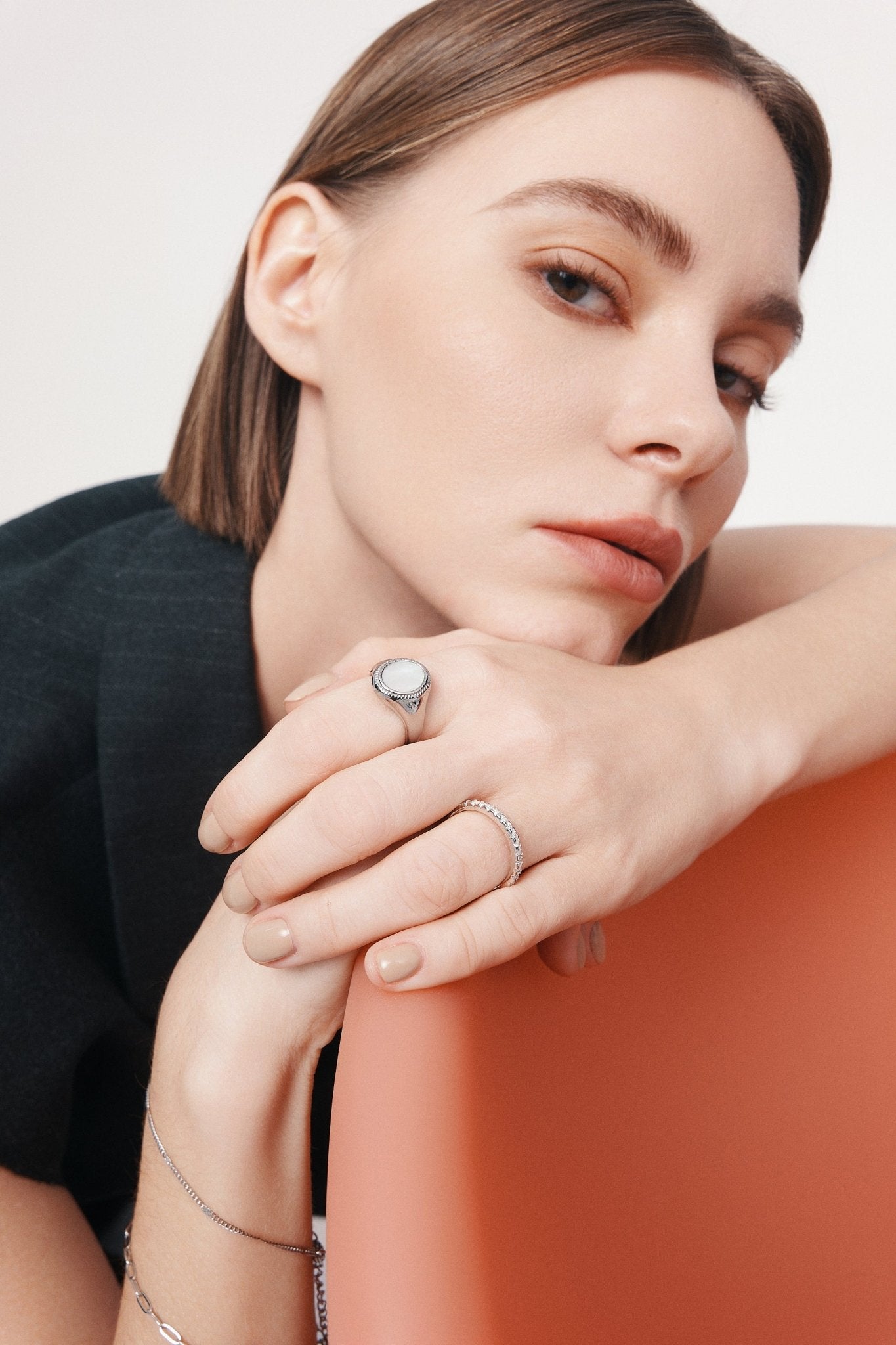 Mother of Pearl Signet Ring (Unisex) - Flaire & Co.