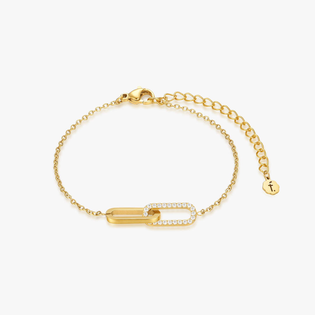 Pave Intertwined Links Bracelet - Flaire & Co.