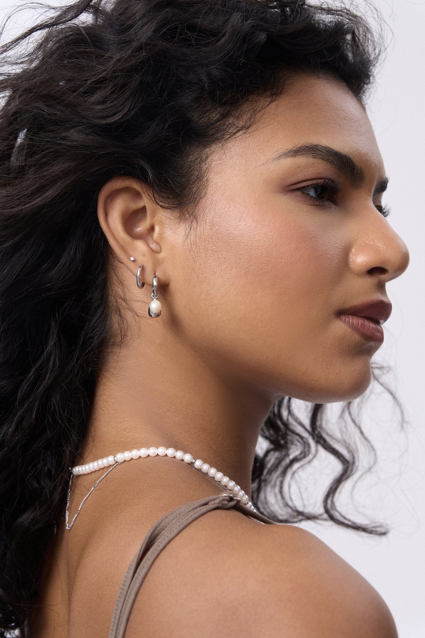 Pearl Tear Drop Hoop Earrings - Flaire & Co.