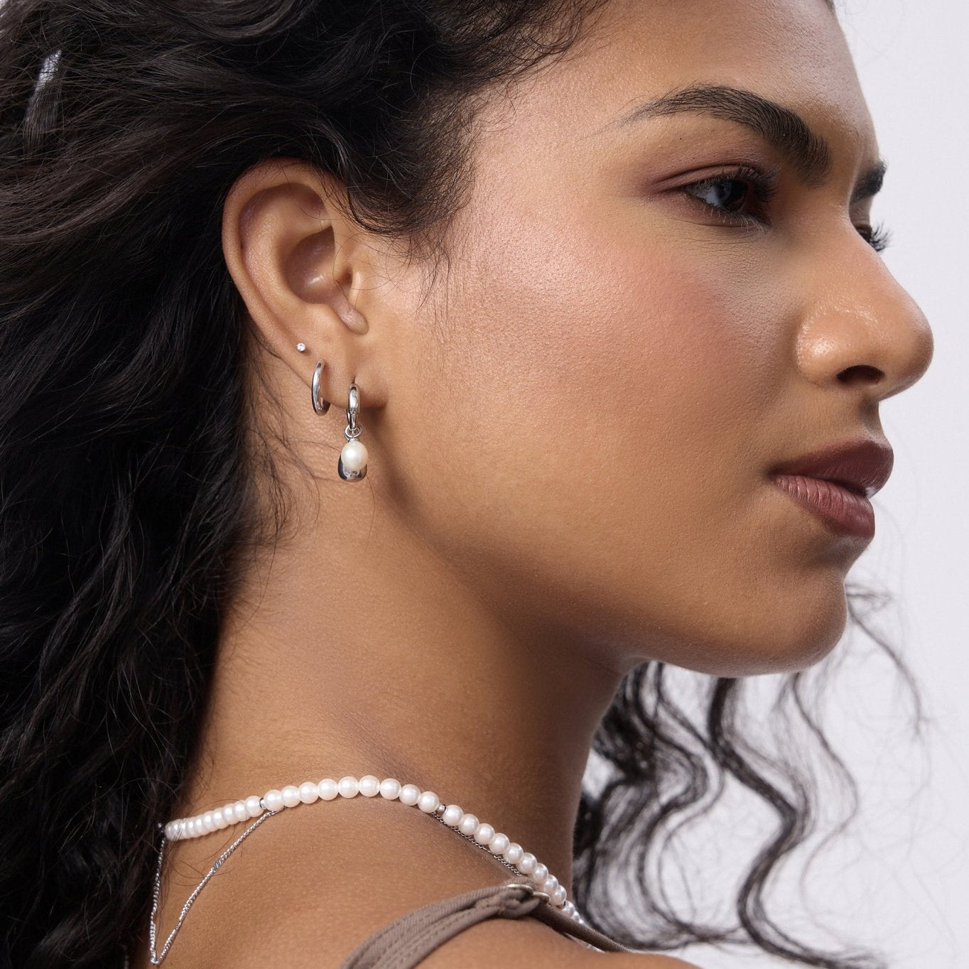 Pearl Tear Drop Hoop Earrings - Flaire & Co.