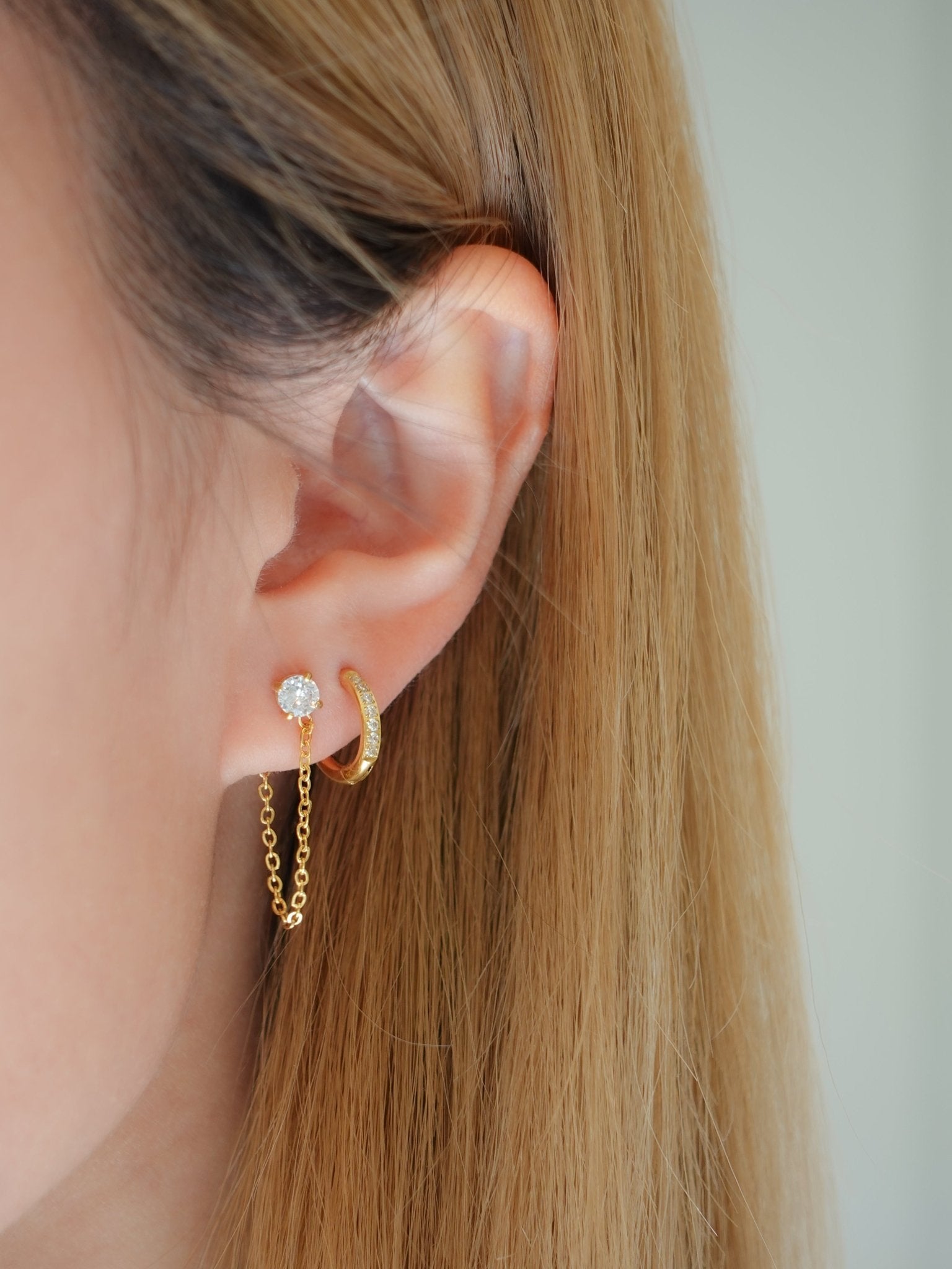 Single Gem Chain Gold Earrings - Flaire & Co.