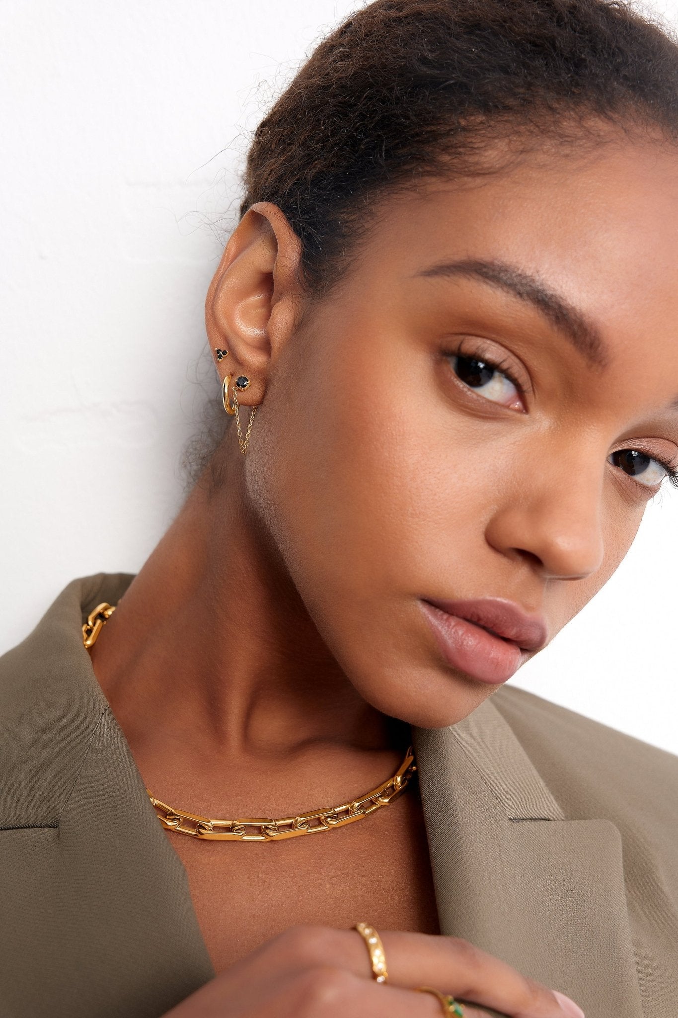 Single Gem Chain Gold Earrings - Flaire & Co.