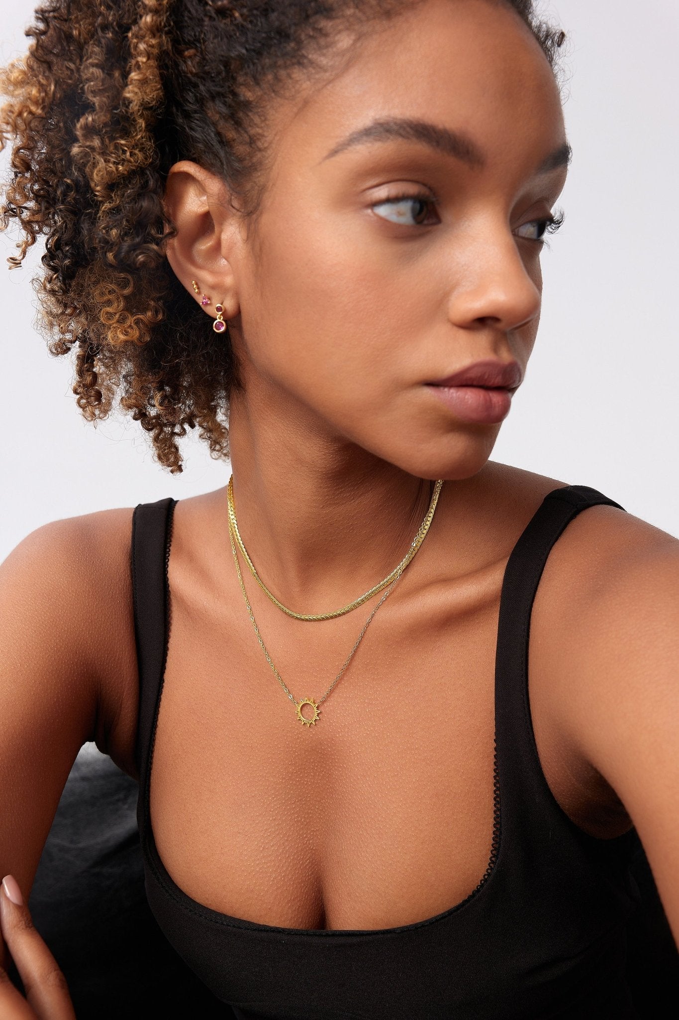 Sunburst Necklace in Gold - Flaire & Co.