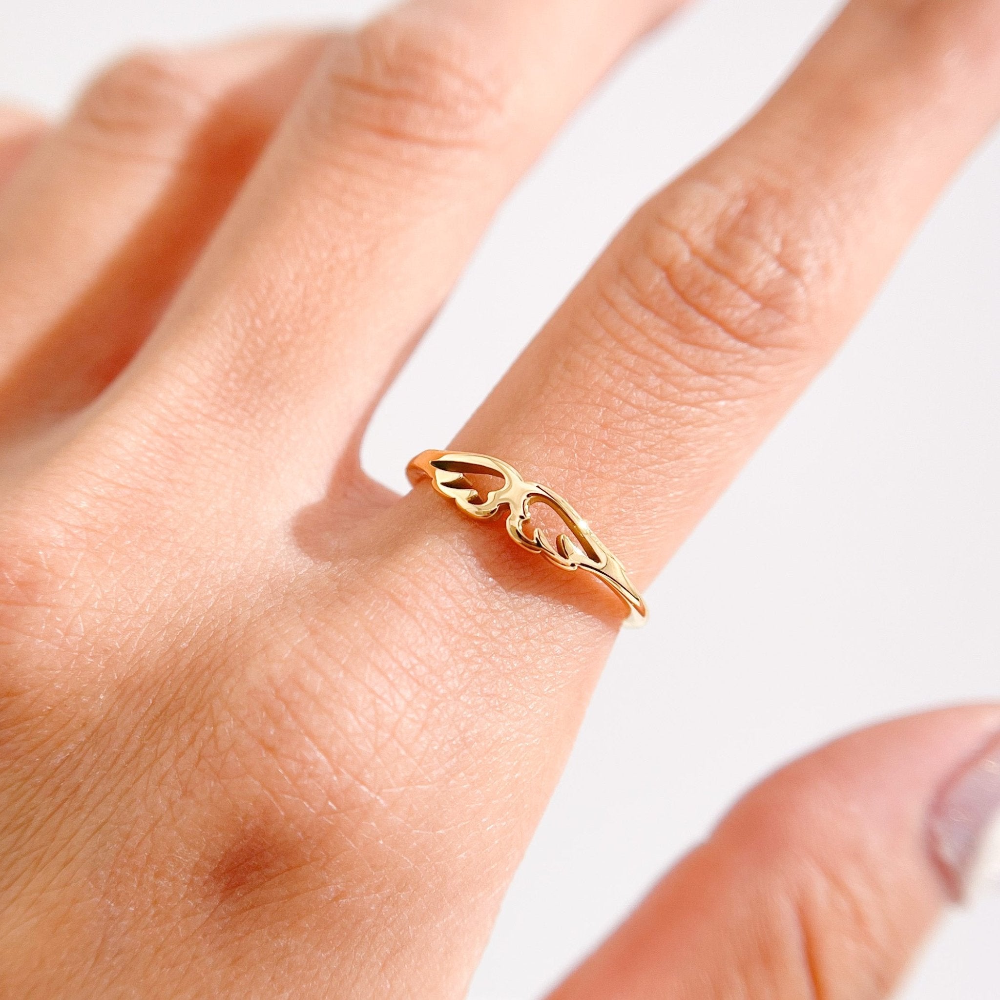 The Wing Ring in Gold - Flaire & Co.