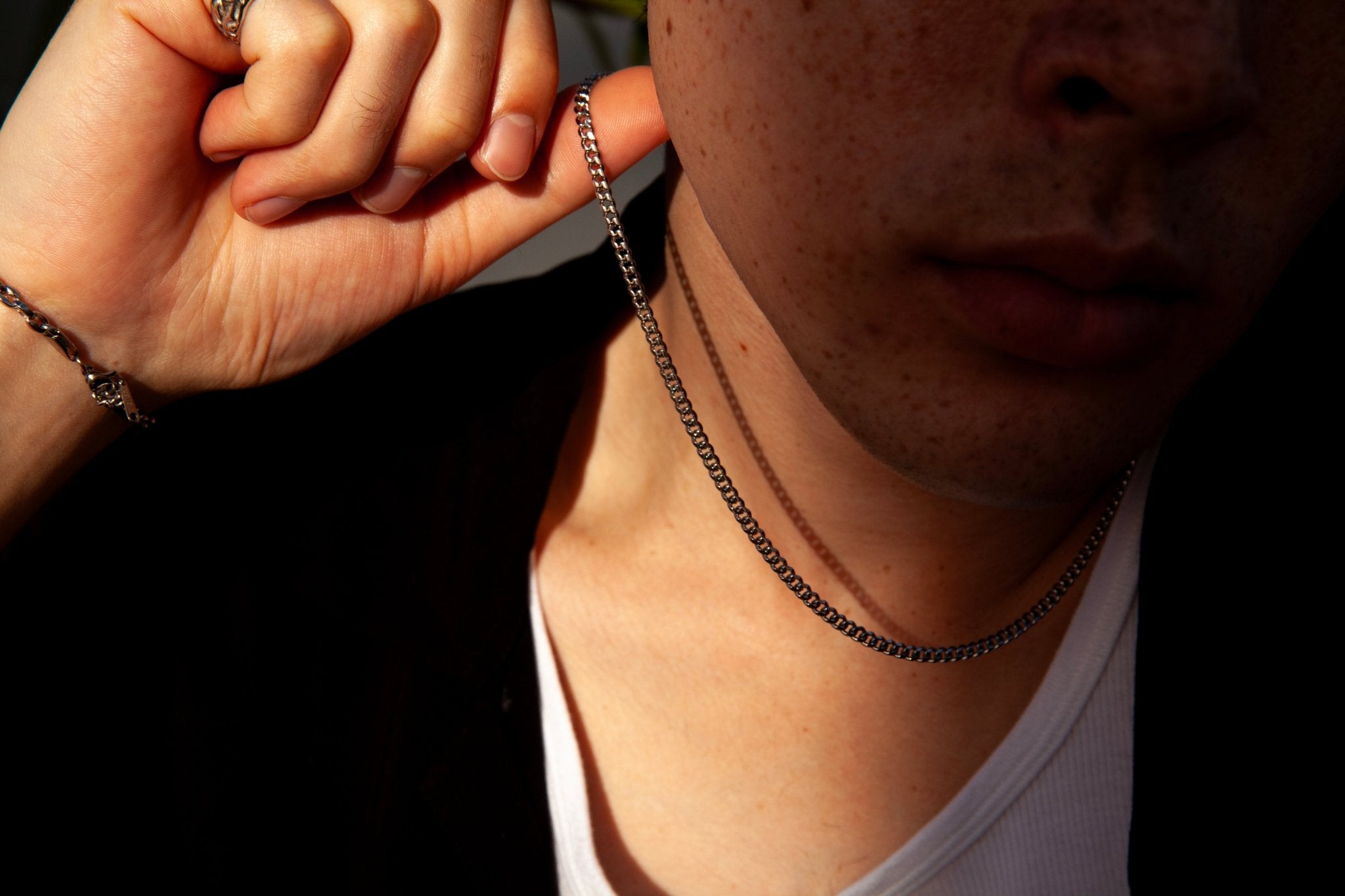 Thin Curb Silver Chain (Unisex) - Flaire & Co.