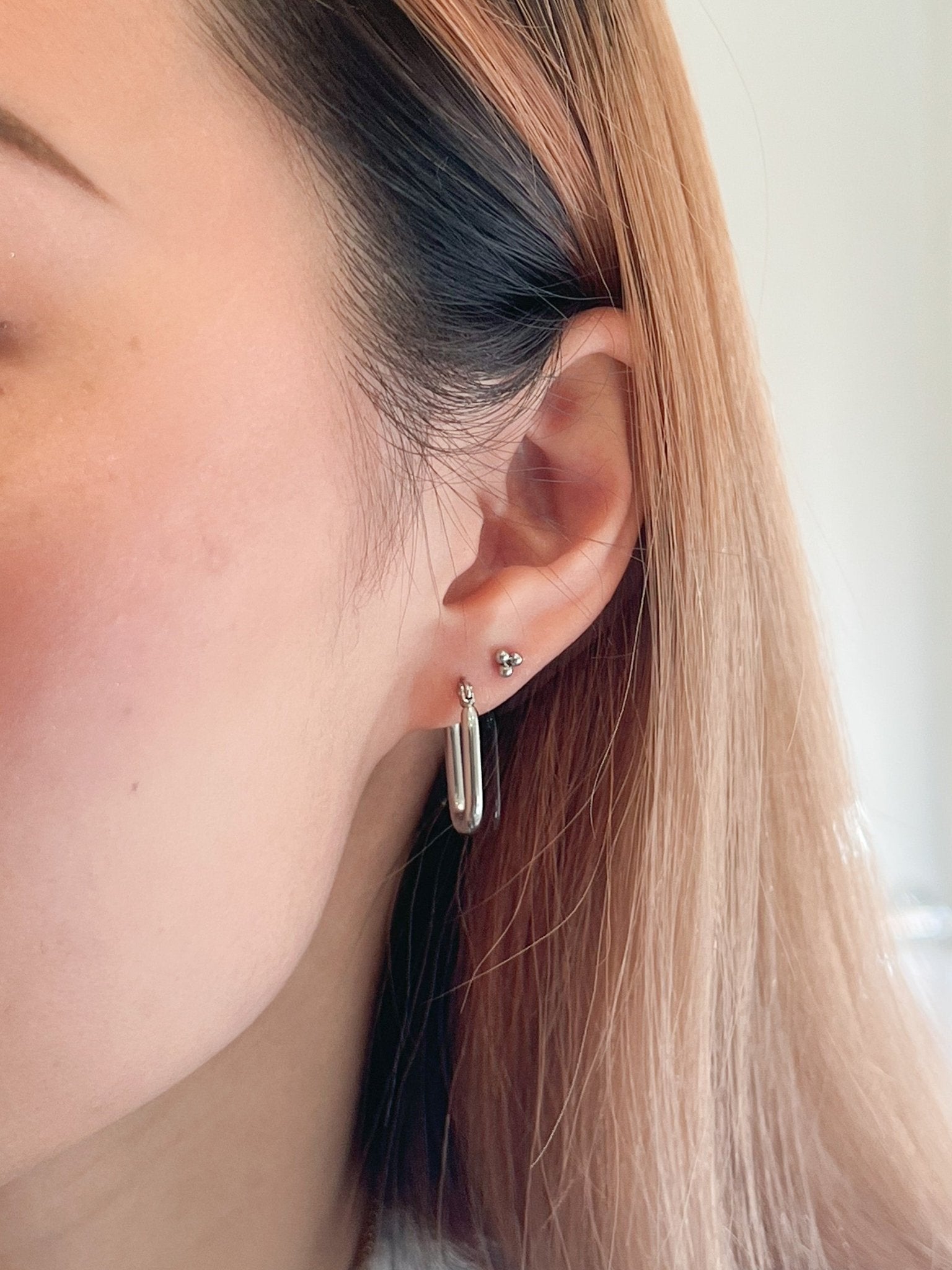 Trio Triangle Beads Stud - Flaire & Co.