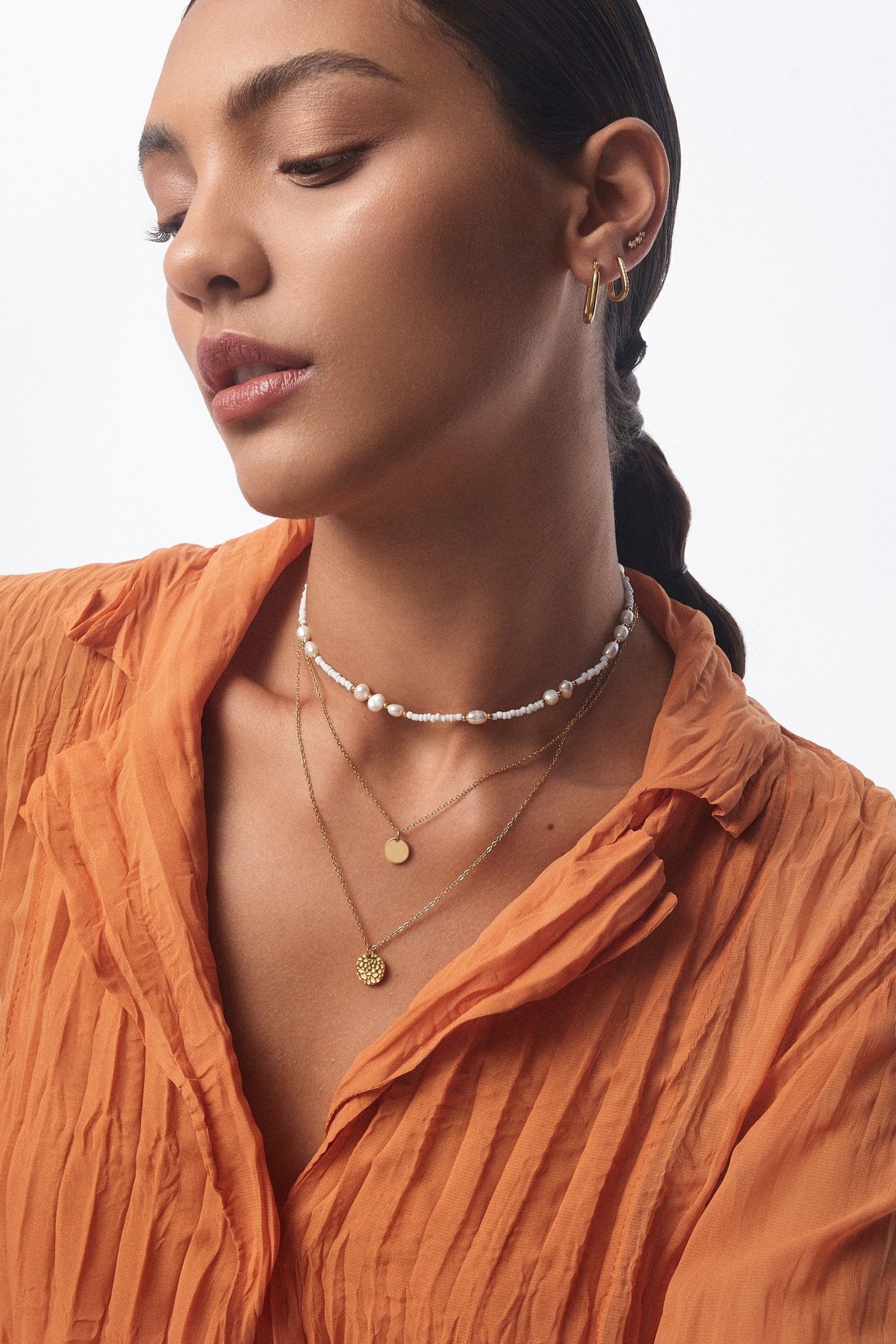 Two Layered Disk Necklace in Gold - Flaire & Co.