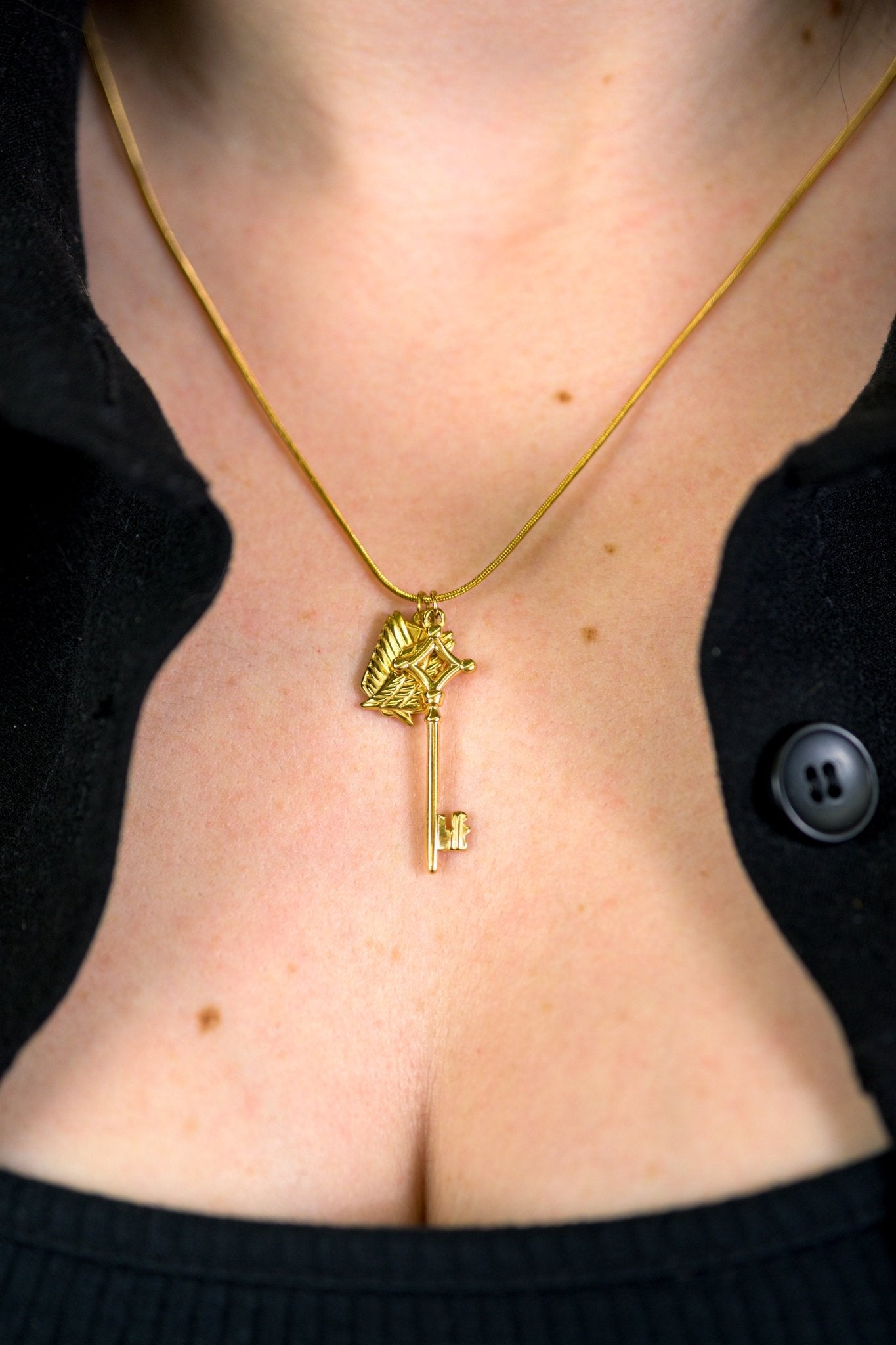 Wing and Key Necklace (Anime Inspired Collection) - Flaire & Co.