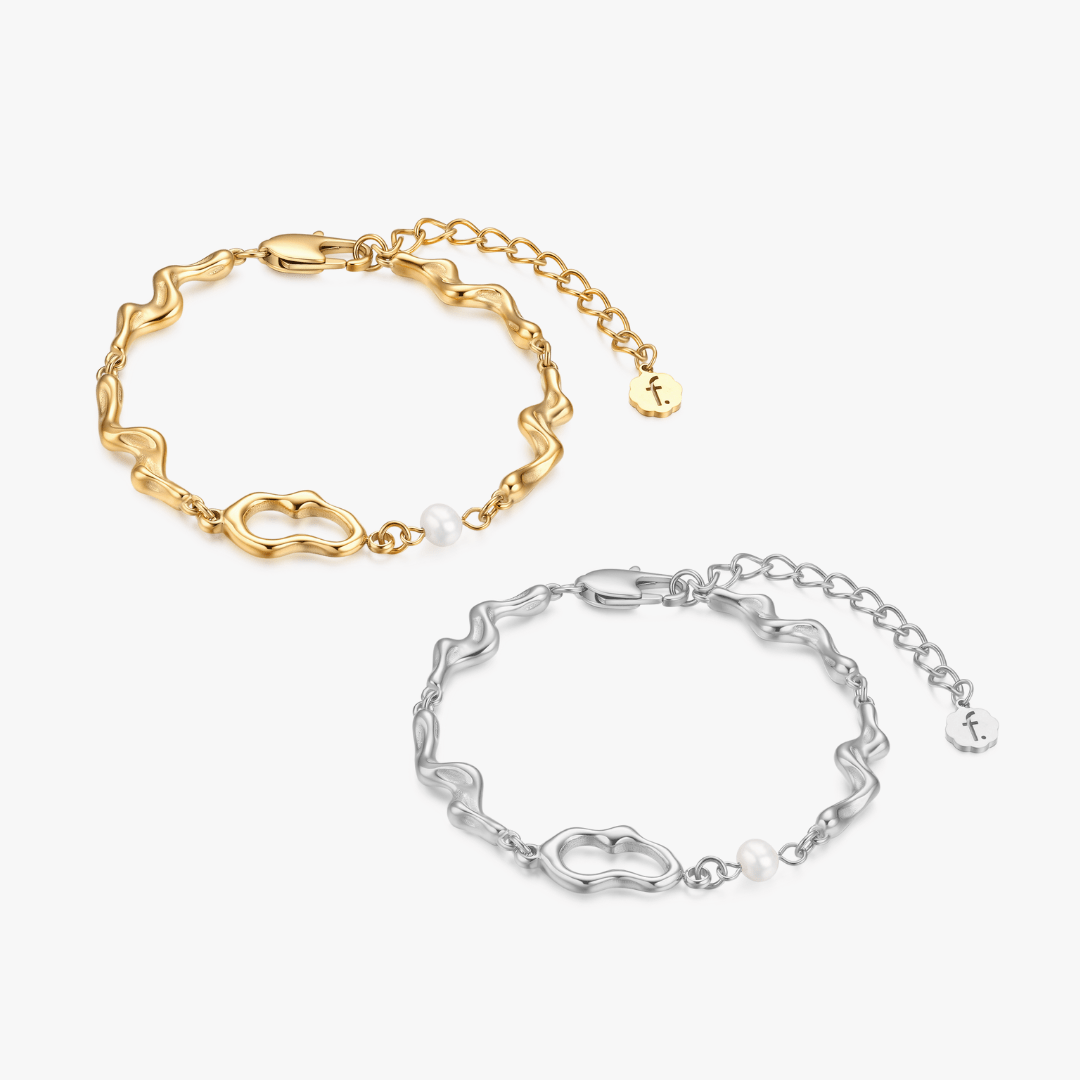 Yara Organic Asymmetrical Pearl Bracelet - Flaire & Co.
