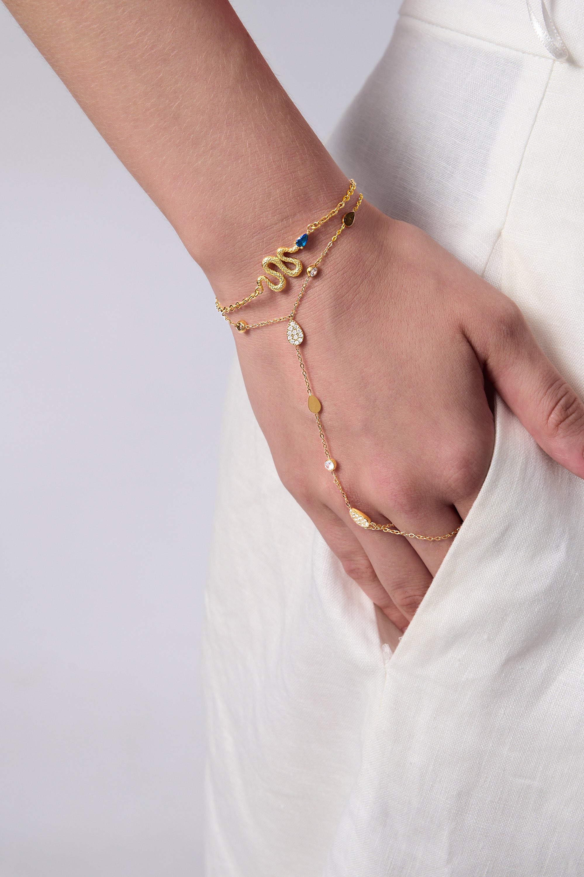 Blue Gem Snake Bracelet | Flaire & Co.