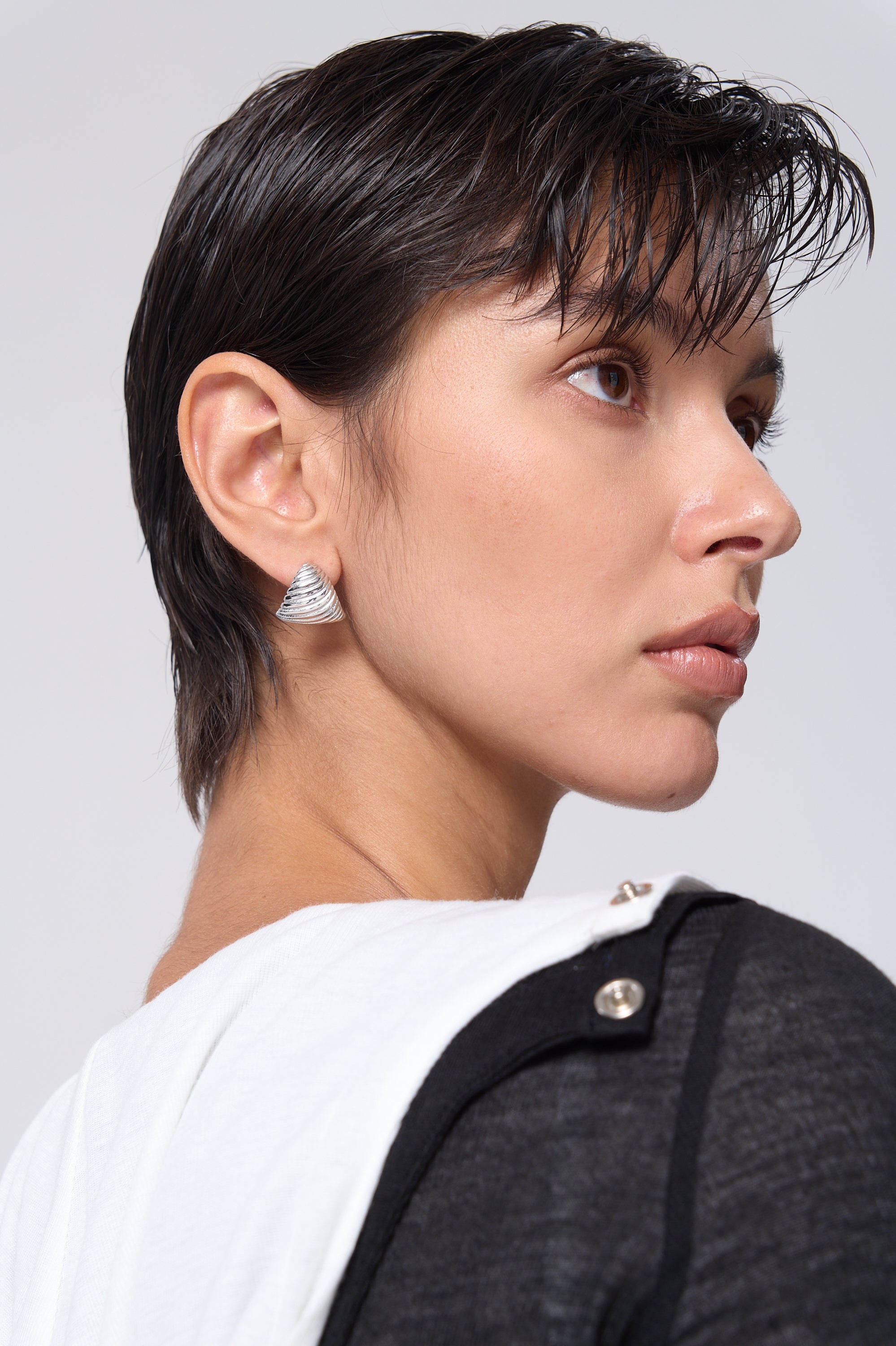 Willa Textured Dome Earrings