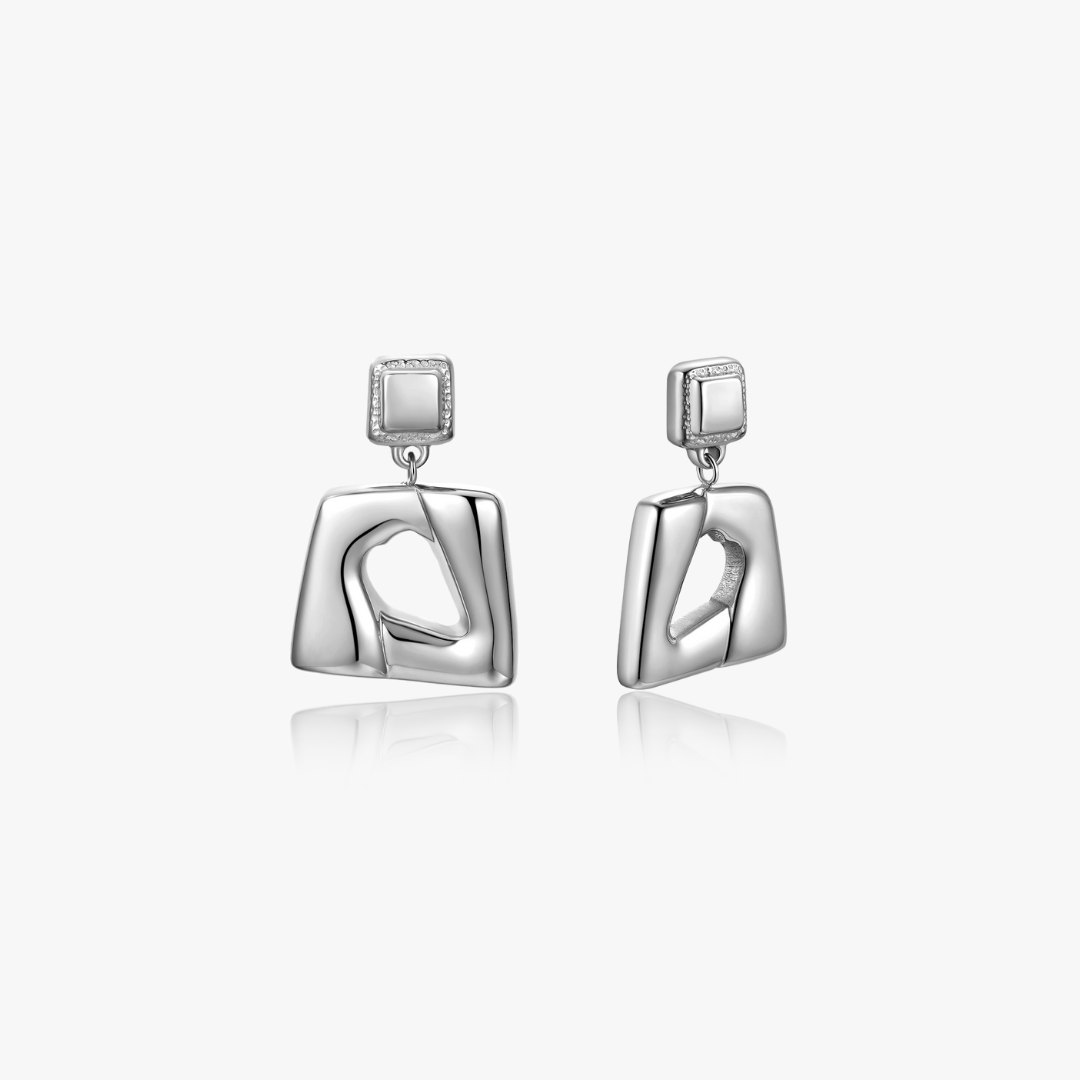Amara Bold Rectangle Earrings