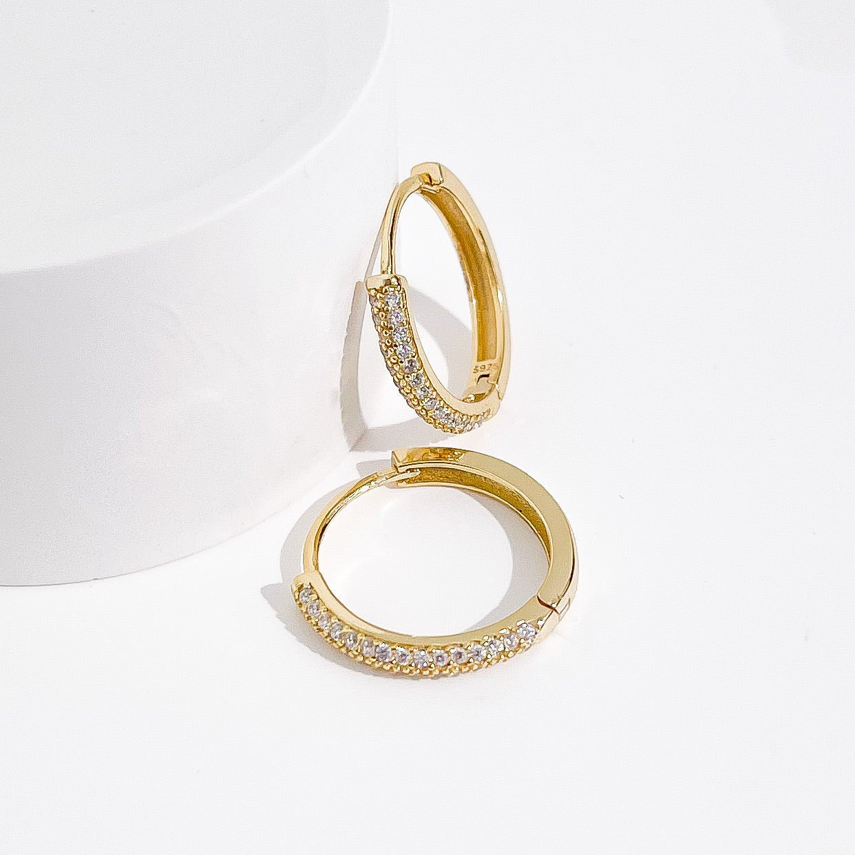 Adele Hoops in Gold - Flaire & Co.