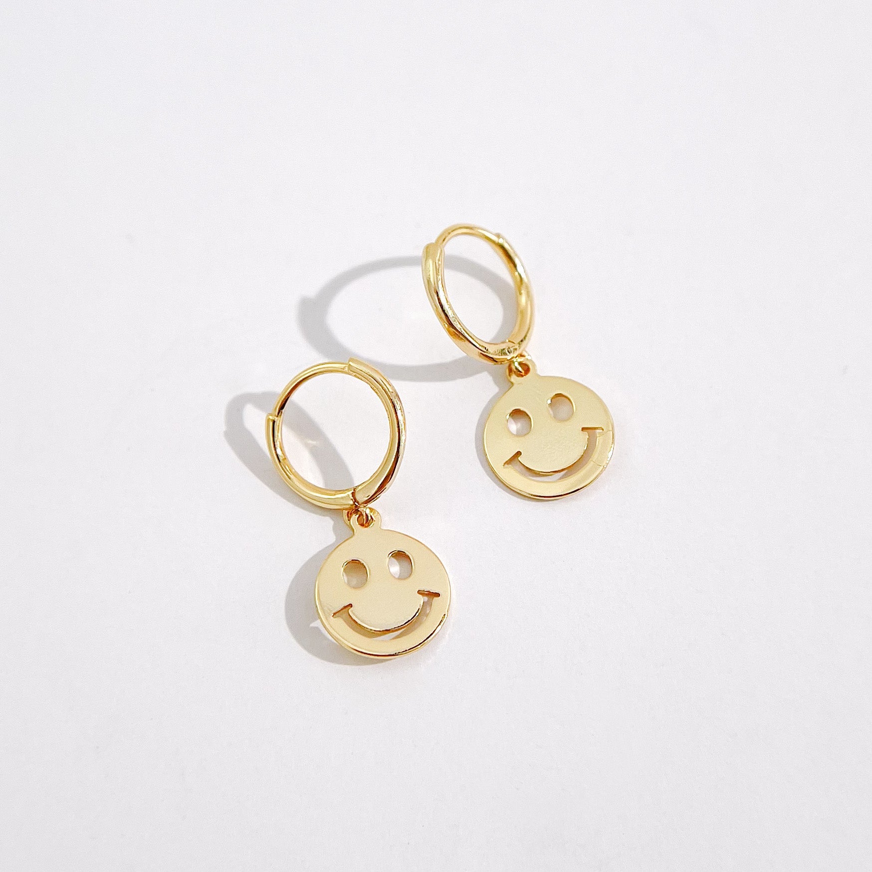 All Smiles Huggies in Gold - Flaire & Co.