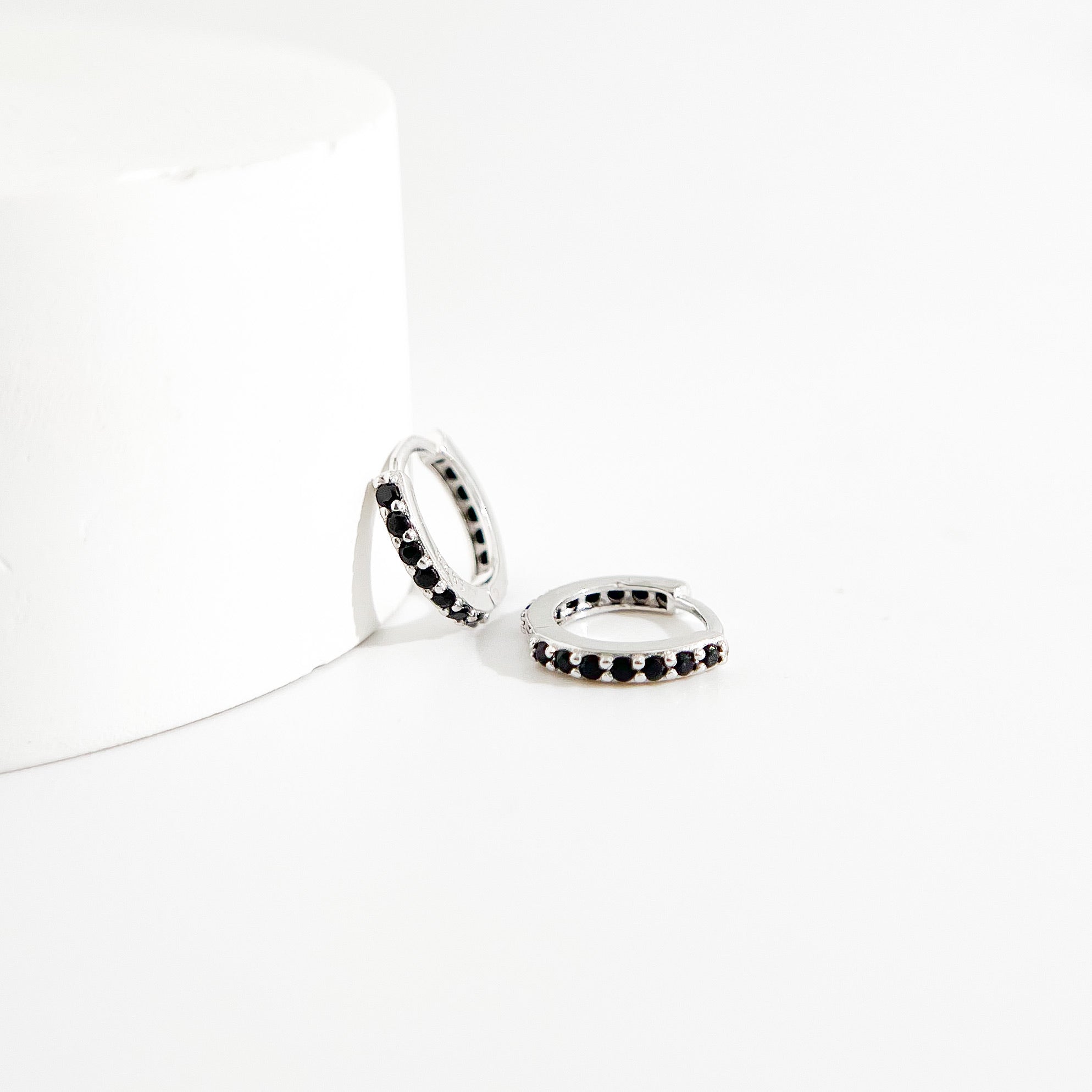 Black Gems Huggies in Silver - Flaire & Co.