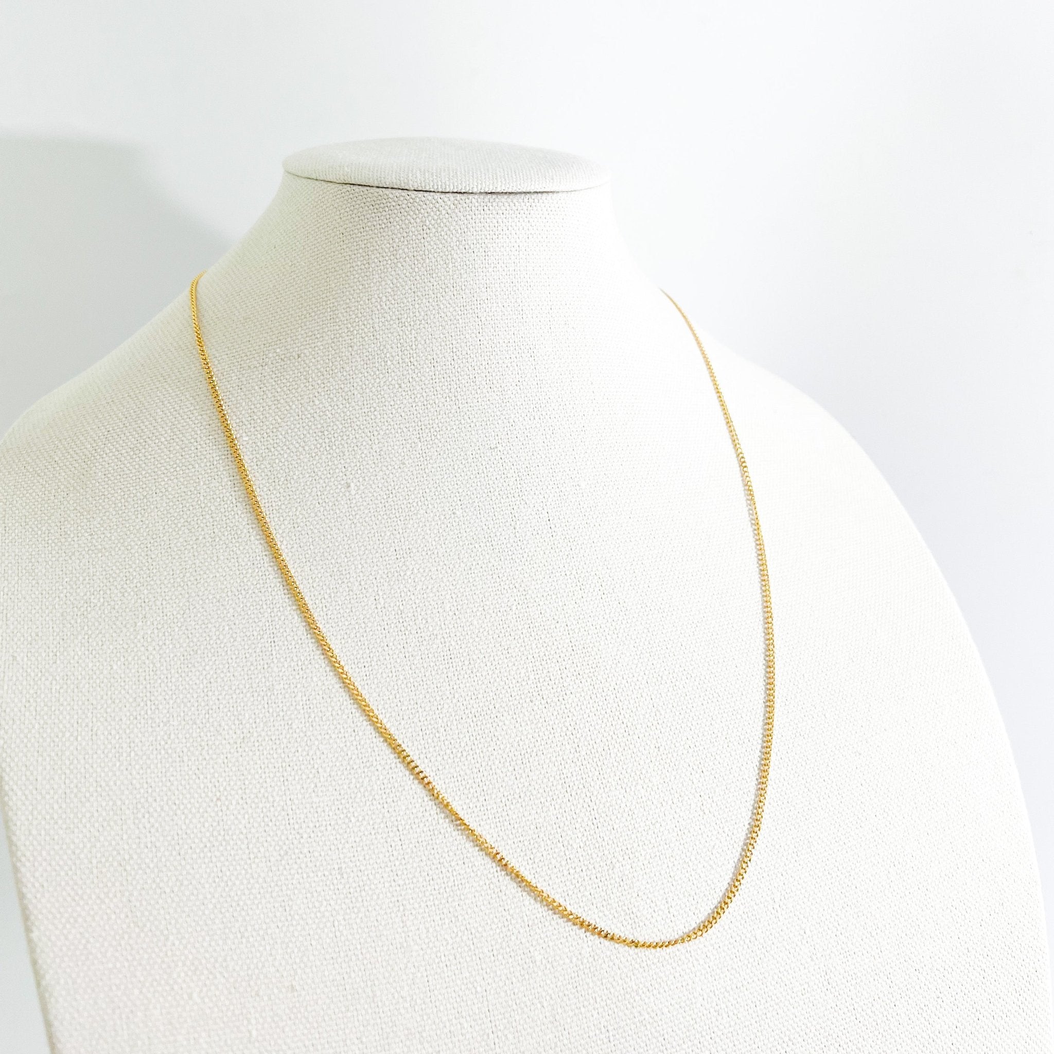Charlie Necklace (Unisex) - Flaire & Co.
