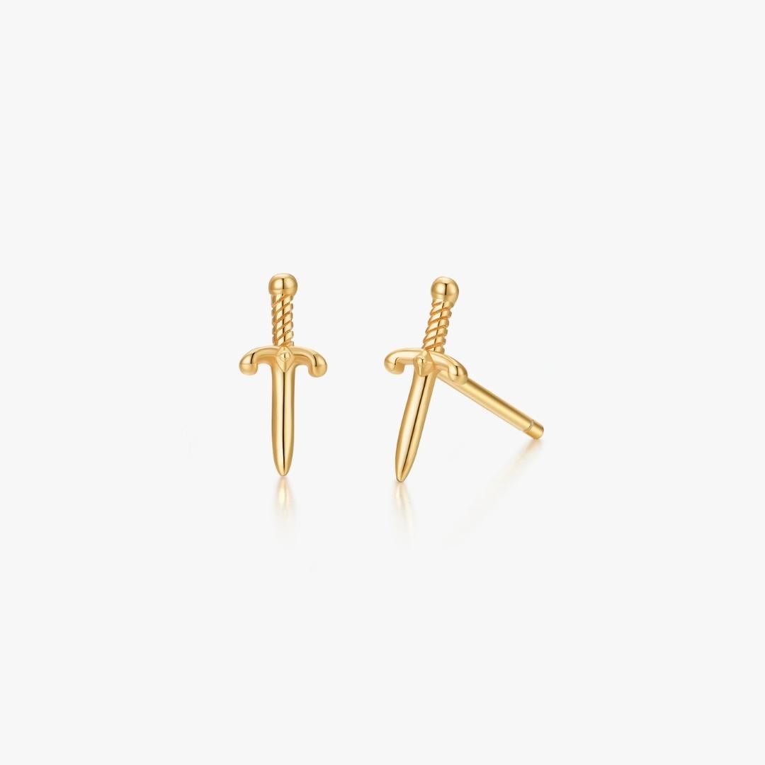 Flaire & Co. Gold Dagger Stud Earrings