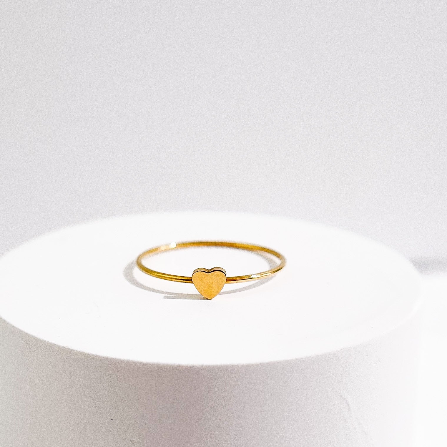 Dainty Heart Ring in Gold - Flaire & Co.