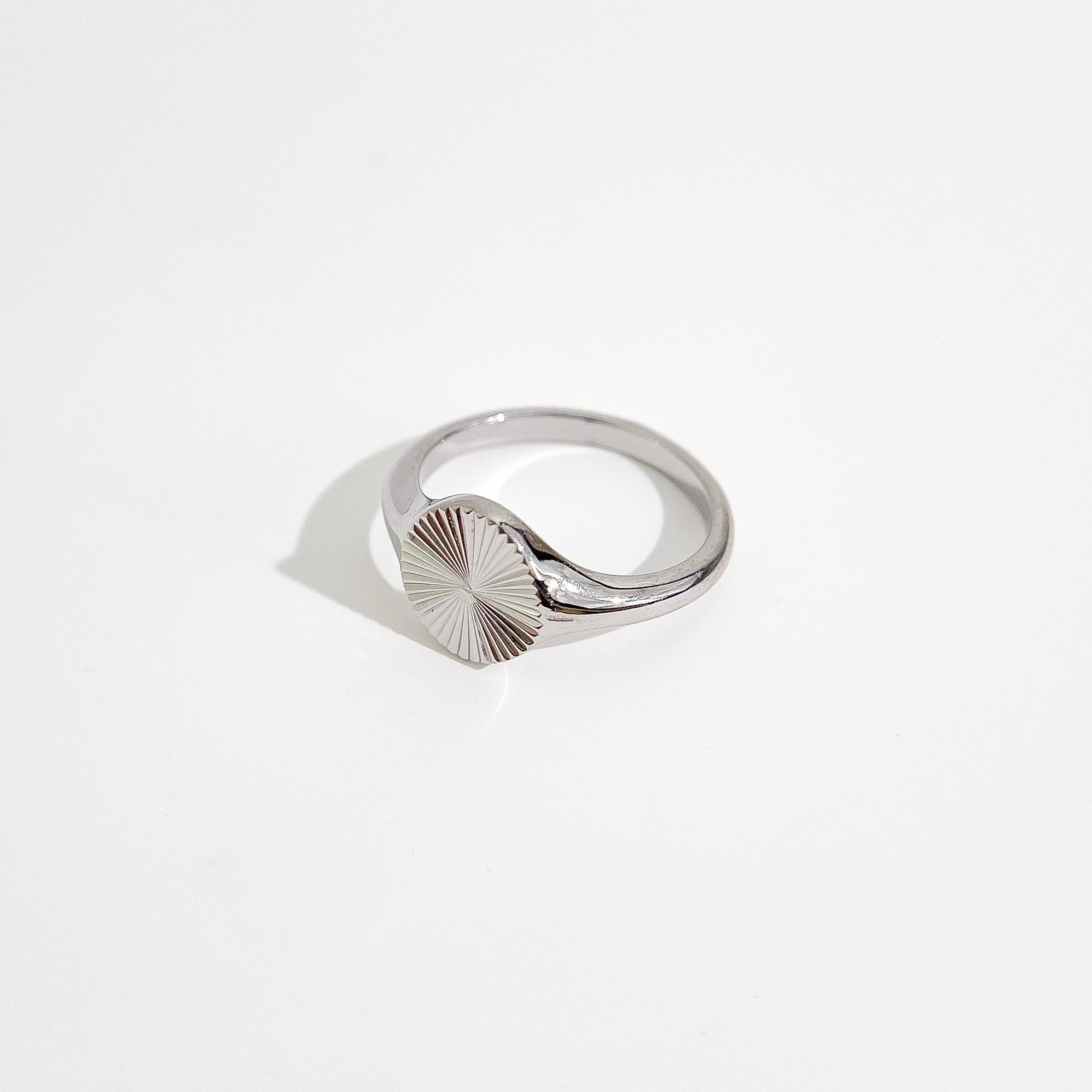 Eileen Silver Ring - Flaire & Co.