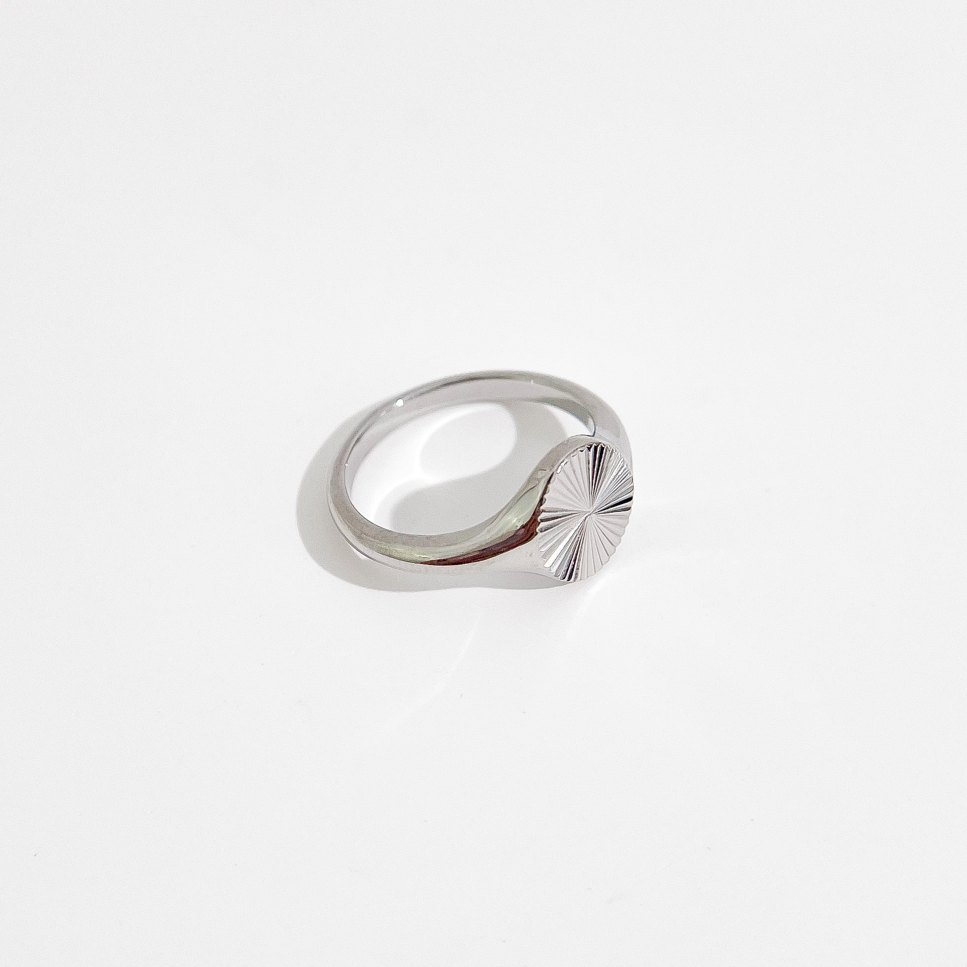 Eileen Silver Ring - Flaire & Co.