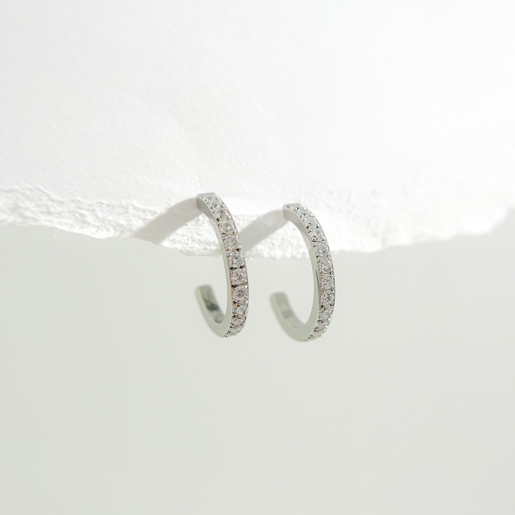 Everyday Medium CZ Hoops in Silver - Flaire & Co.
