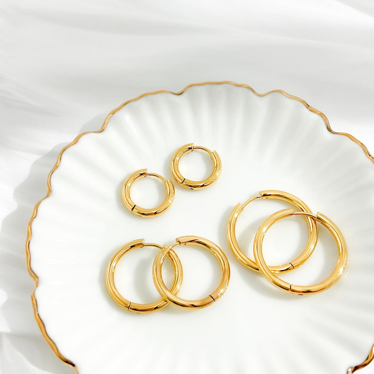Everyday Seamless Hoop Earrings Gold Bundle