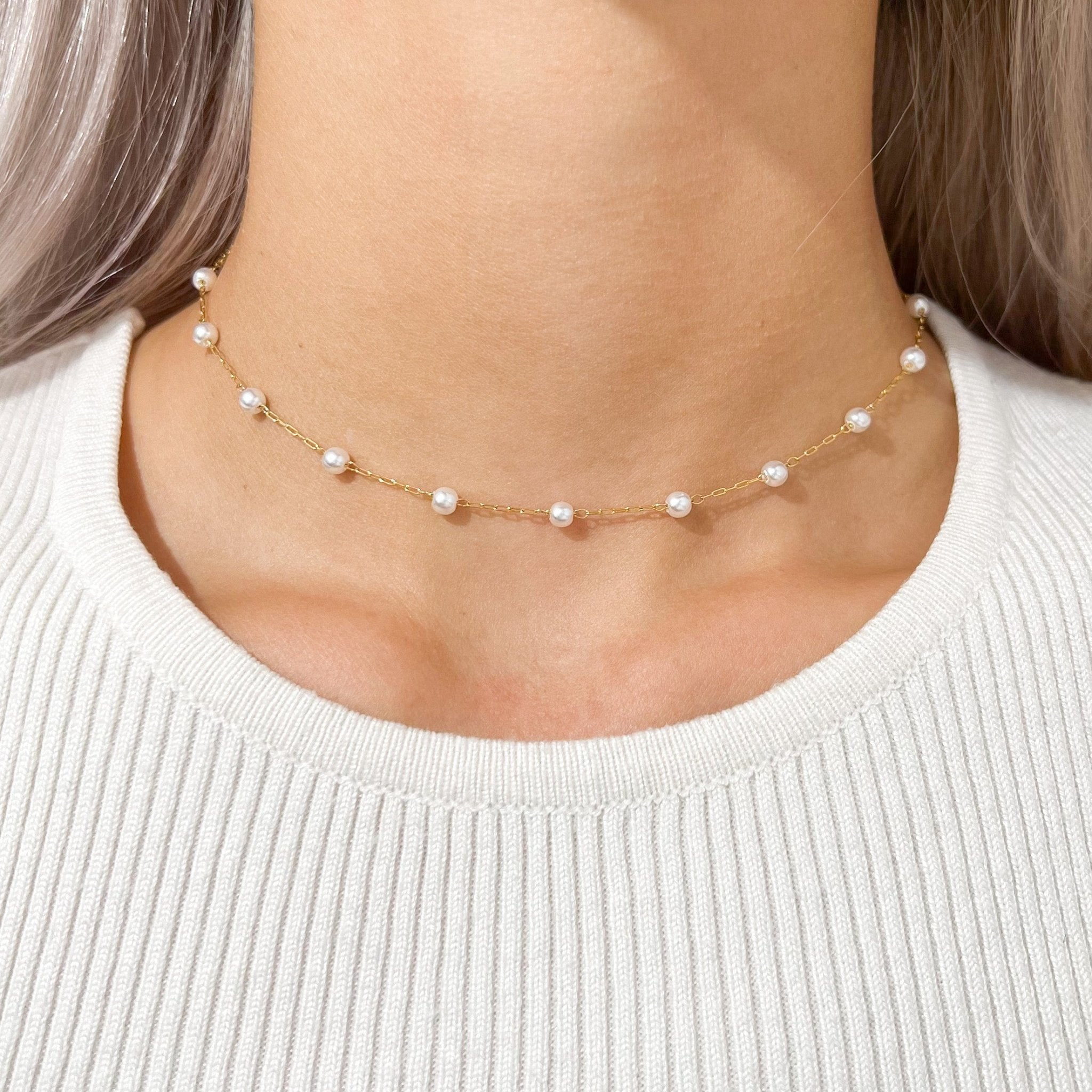 Faux Pearl Choker Necklace in Gold - Flaire & Co.