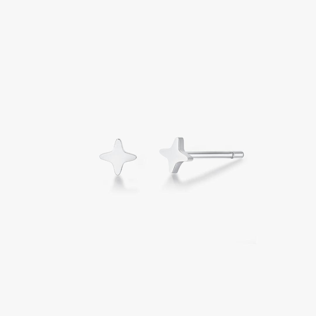 Flare Star Stud in Silver - Flaire & Co.