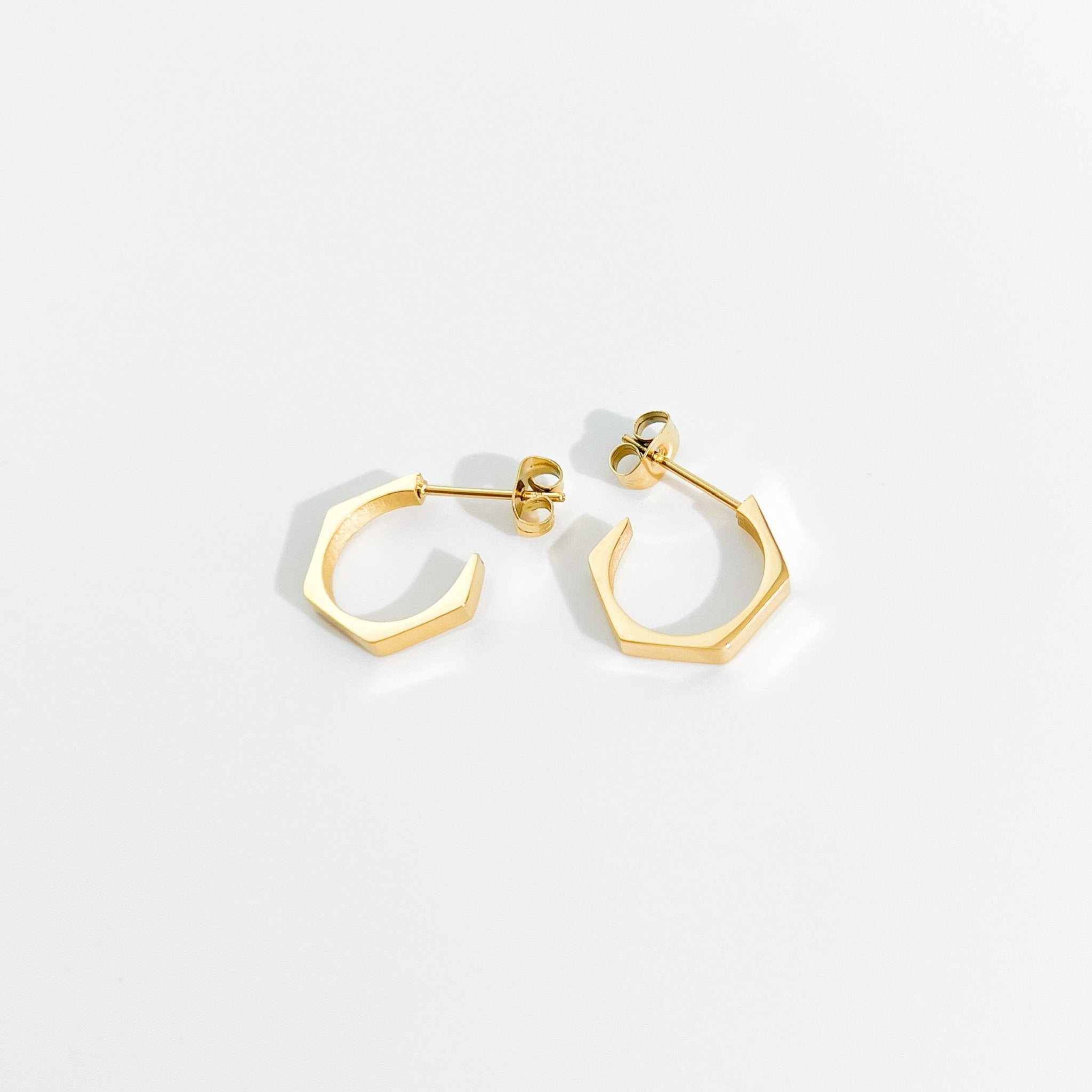 Geometric Gold Hoops - Flaire & Co.