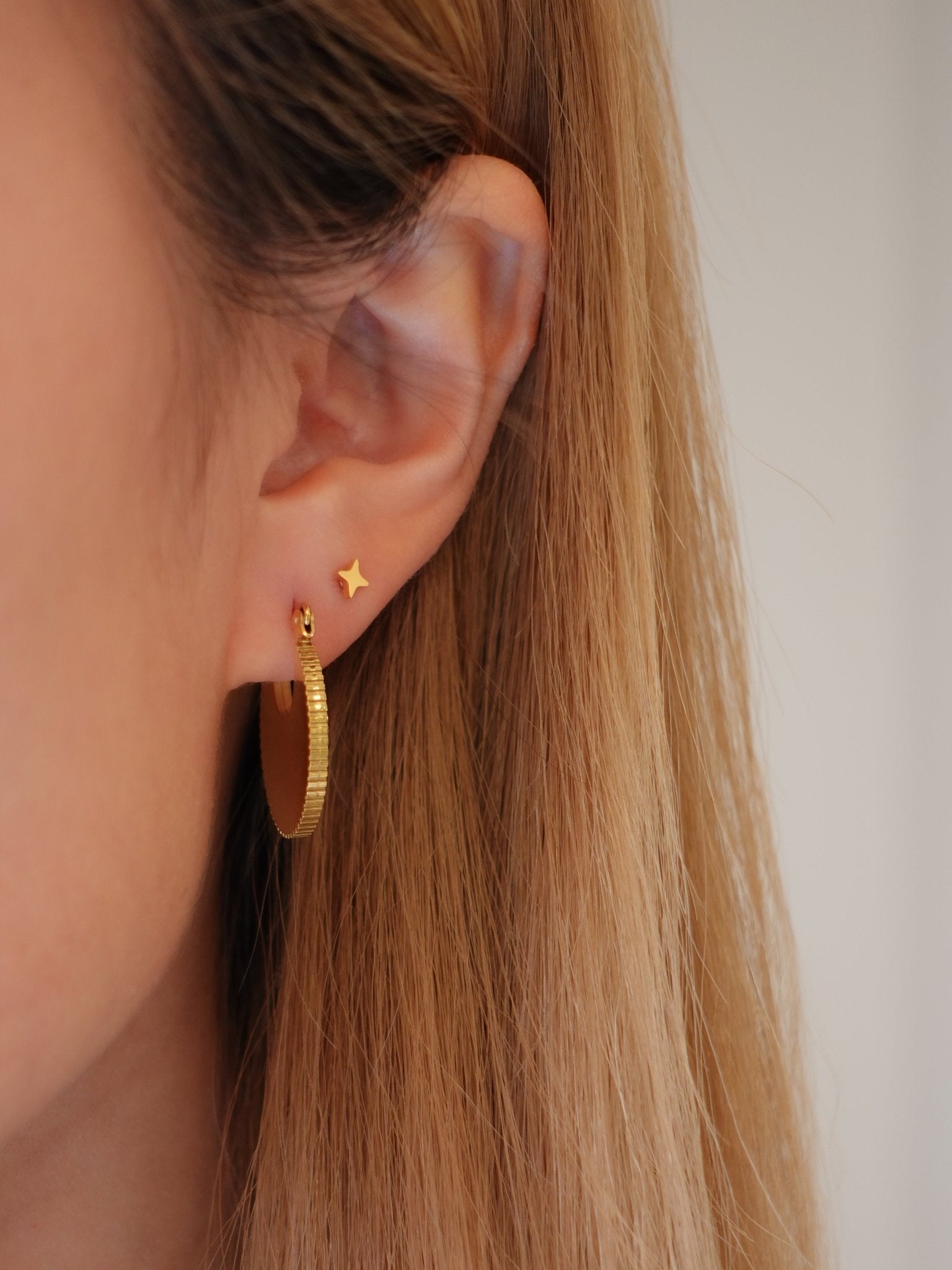 Gold Mother of Pearl Hoop Earrings - Flaire & Co.